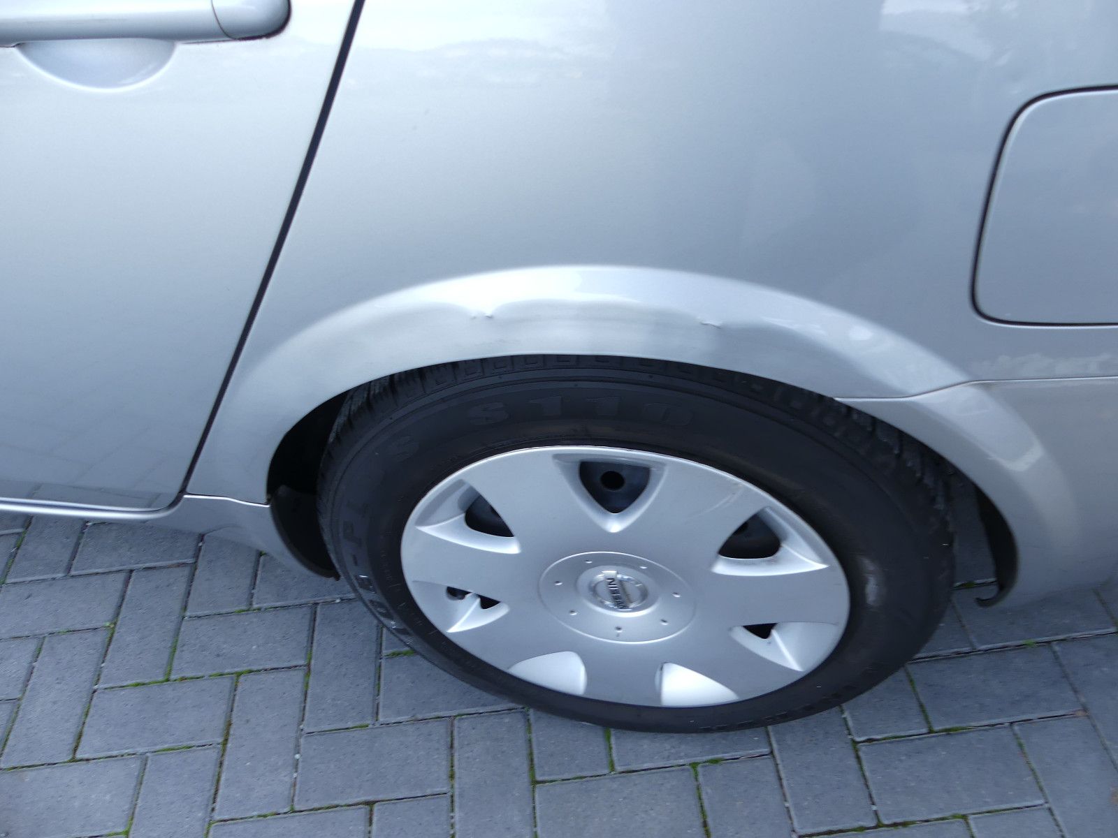 Fahrzeugabbildung Nissan Primera Lim. Visia, 1,8