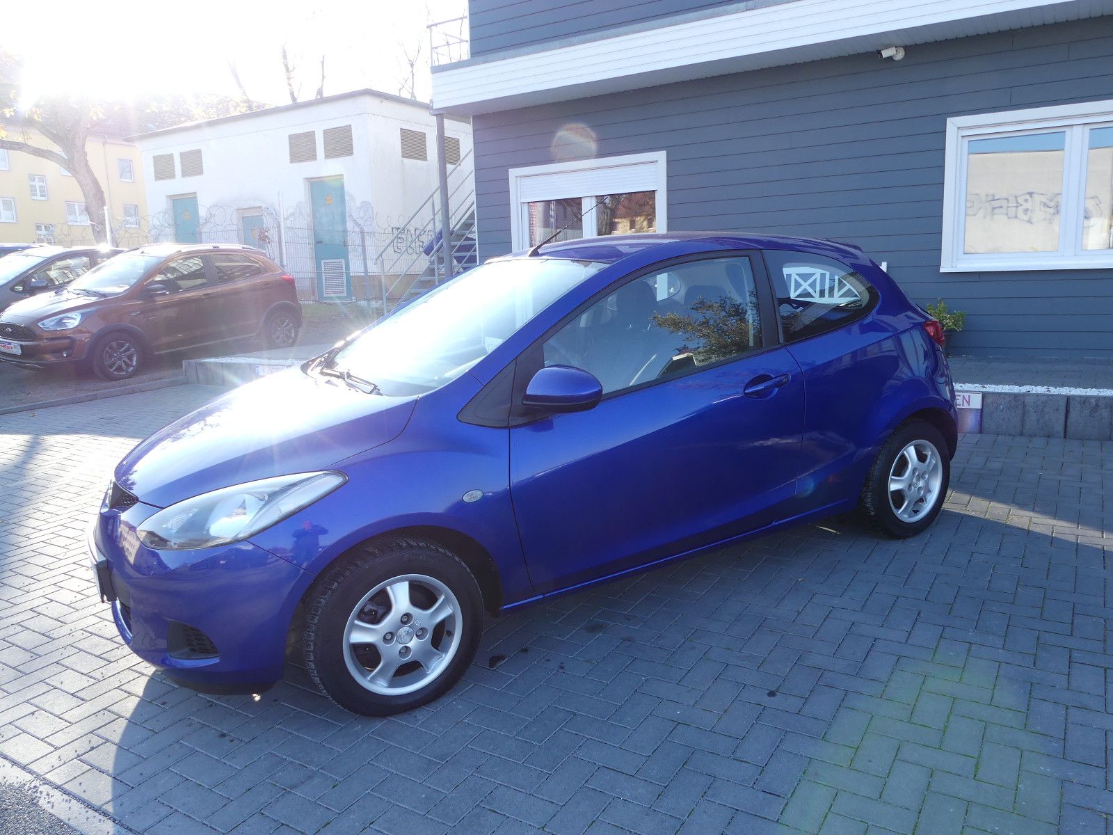 Fahrzeugabbildung Mazda 2 Lim. 1.3 Independence Sport