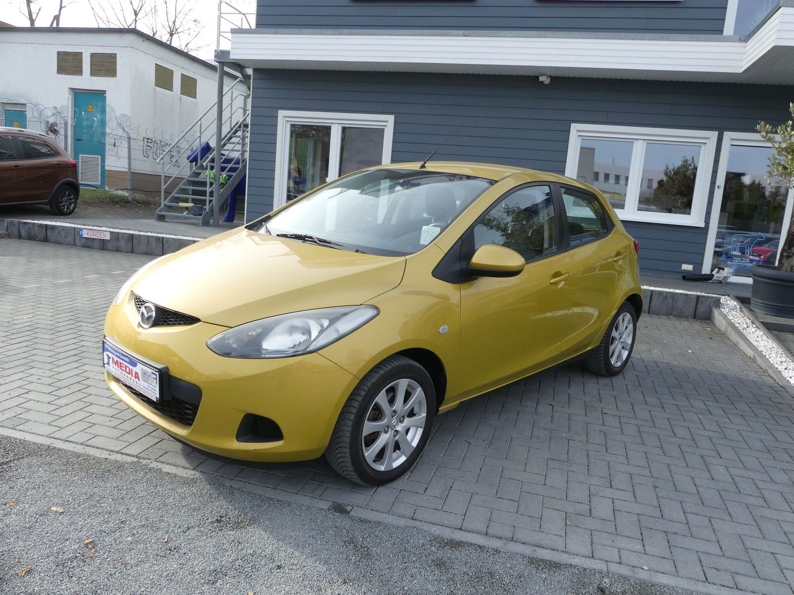 Fahrzeugabbildung Mazda 2 Lim. 1.3 Independence