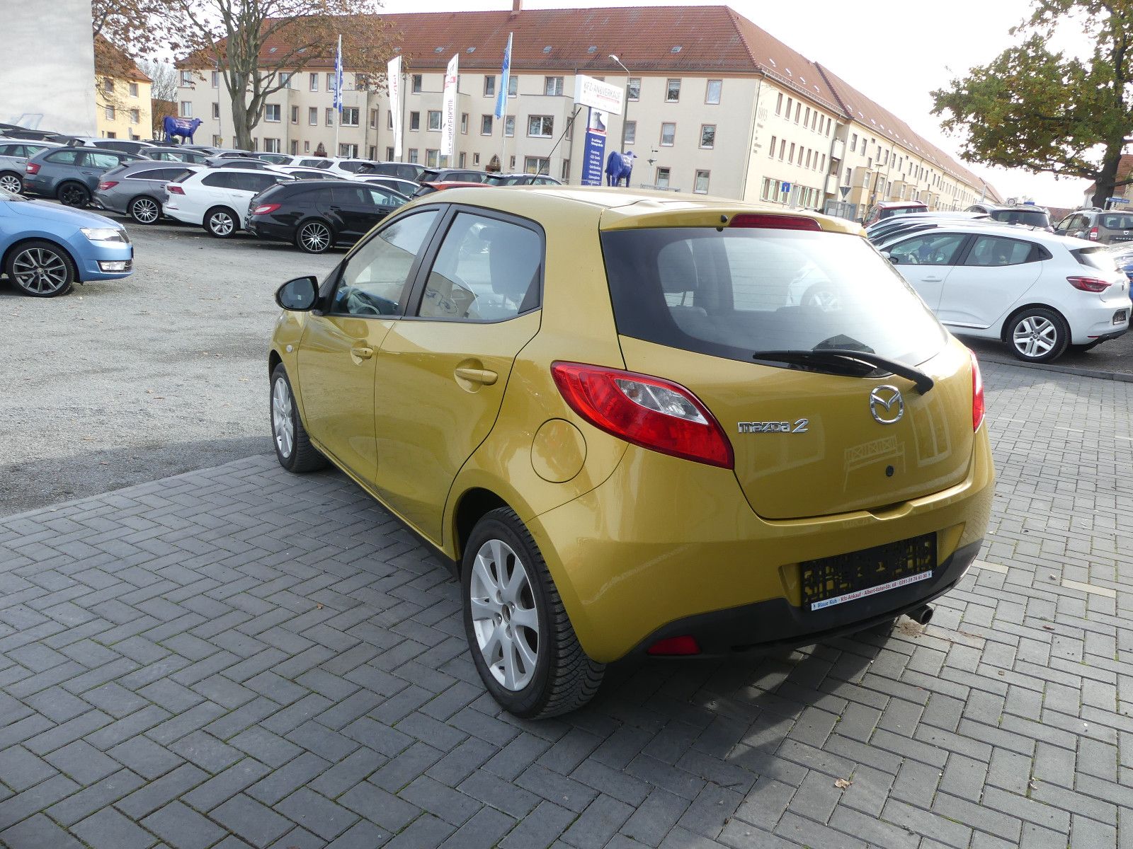 Fahrzeugabbildung Mazda 2 Lim. 1.3 Independence