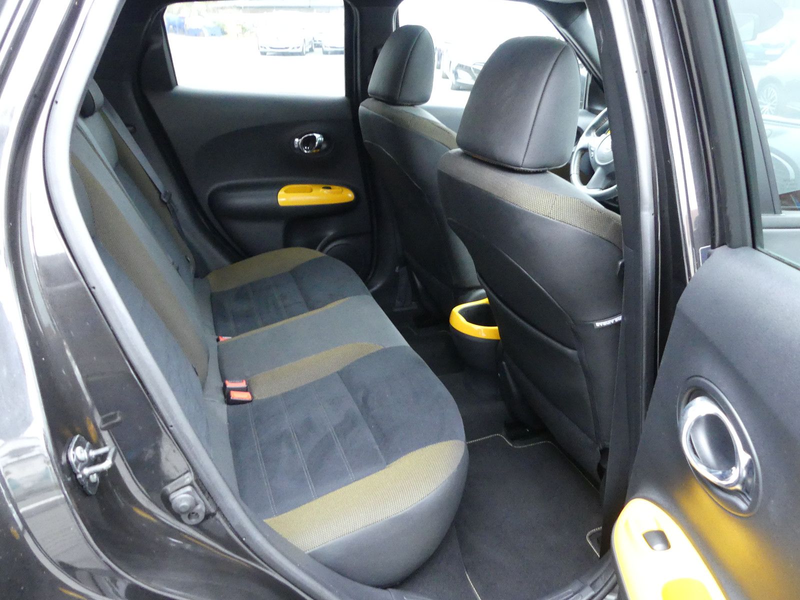 Fahrzeugabbildung Nissan Juke N-Connecta, 24400 km