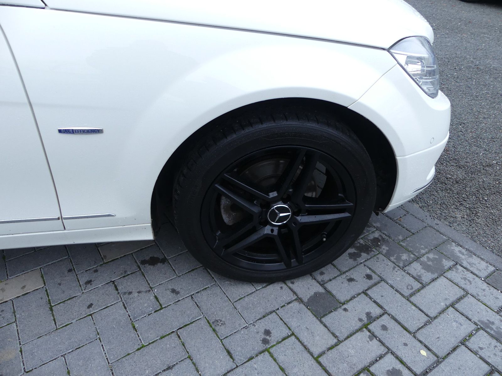 Fahrzeugabbildung Mercedes-Benz T-Modell C 180 T Kompressor BlueEfficiency, 1,6