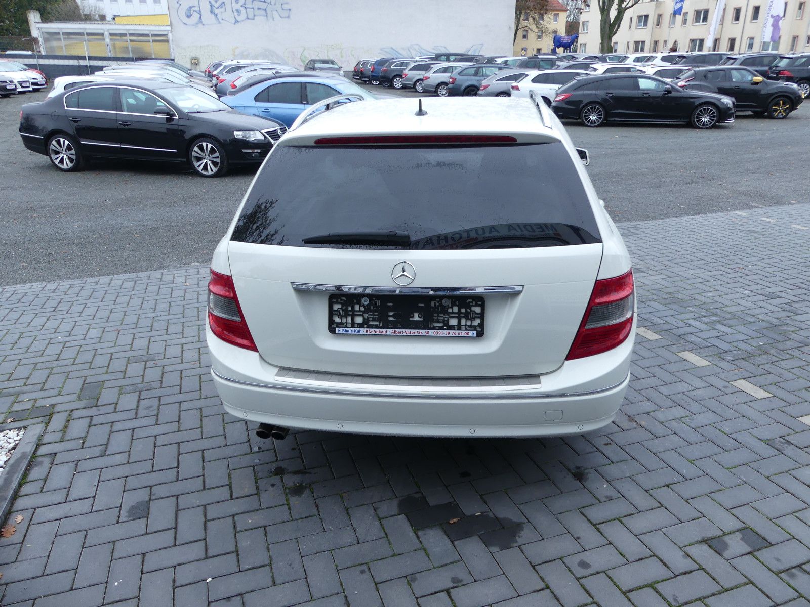 Fahrzeugabbildung Mercedes-Benz T-Modell C 180 T Kompressor BlueEfficiency, 1,6