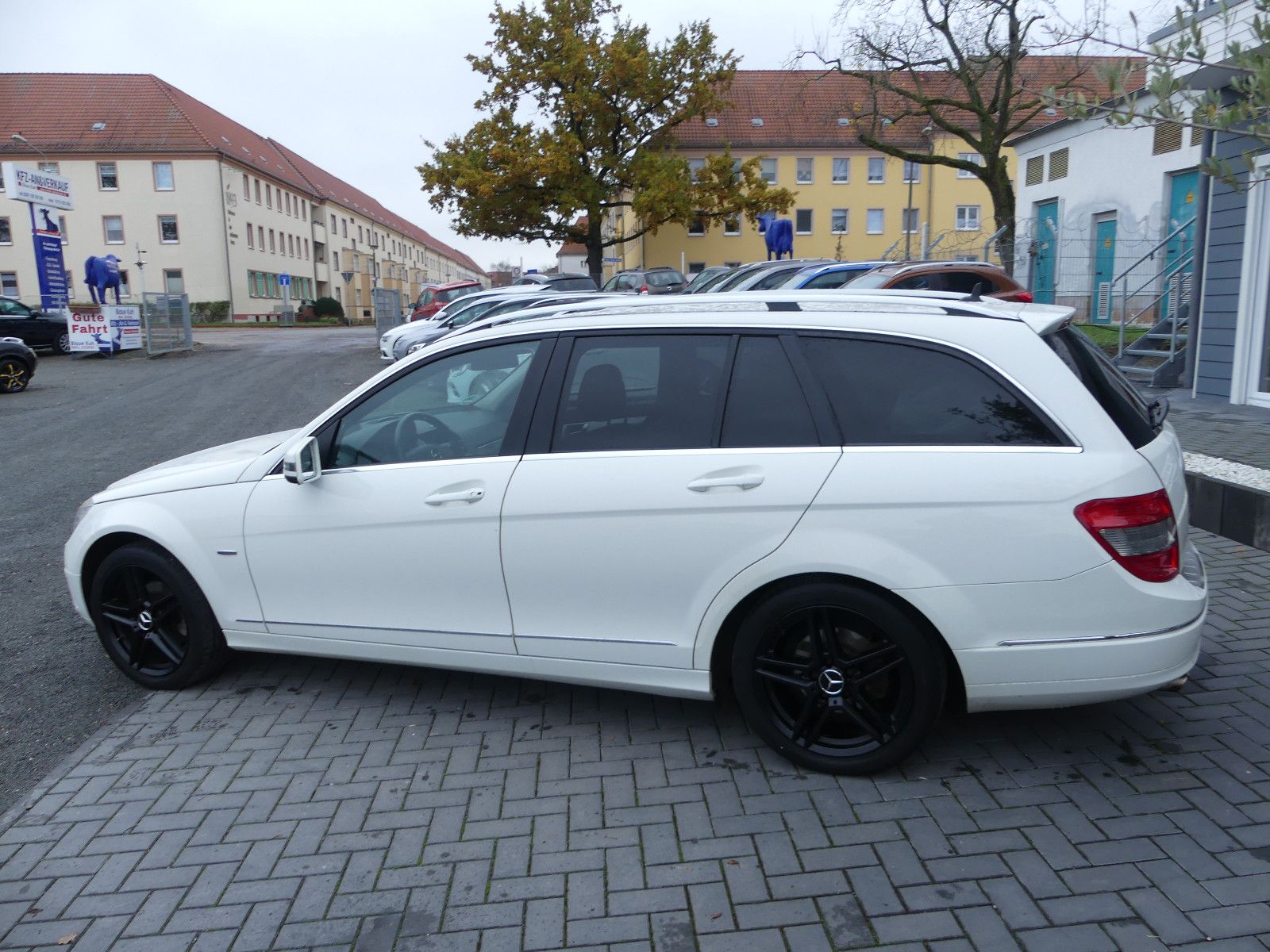 Fahrzeugabbildung Mercedes-Benz T-Modell C 180 T Kompressor BlueEfficiency, 1,6