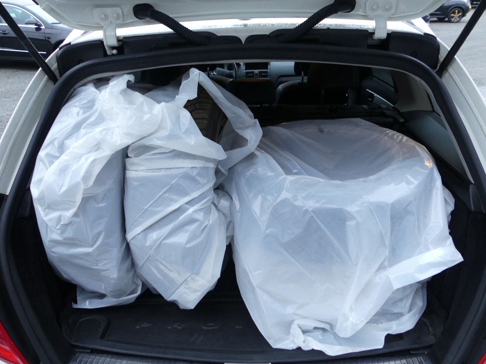 Fahrzeugabbildung Mercedes-Benz T-Modell C 180 T Kompressor BlueEfficiency, 1,6