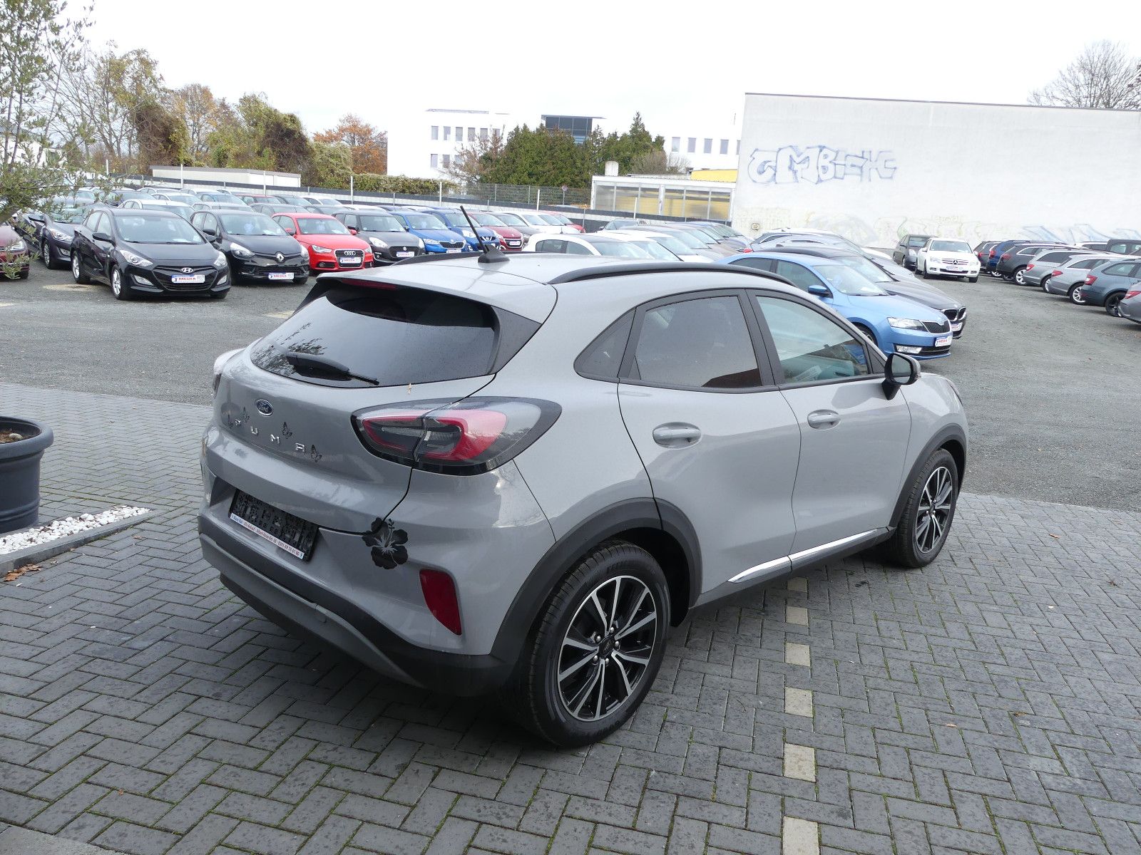 Fahrzeugabbildung Ford Puma 1,0 EcoBoost 92kW Titanium