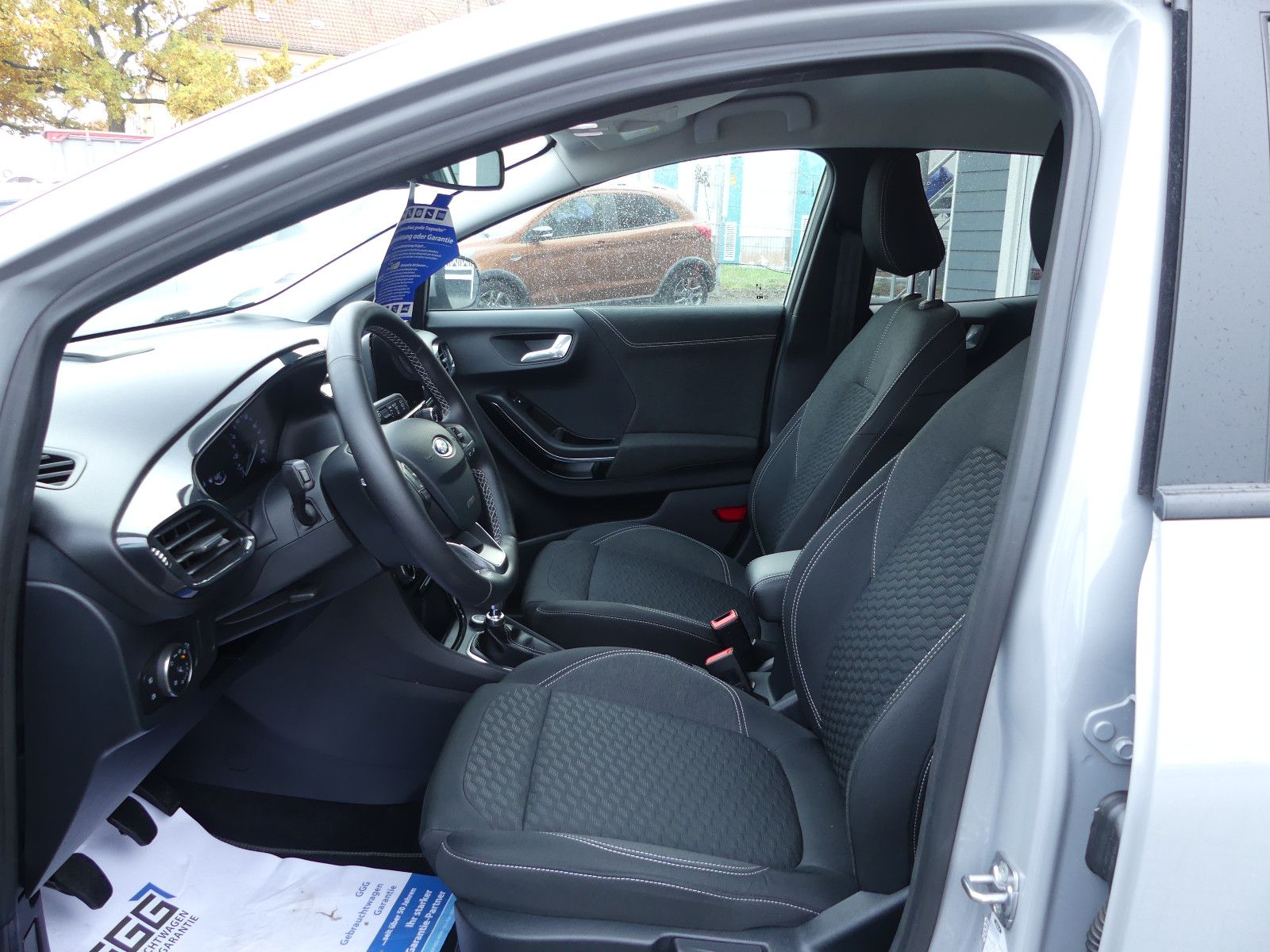 Fahrzeugabbildung Ford Puma 1,0 EcoBoost 92kW Titanium