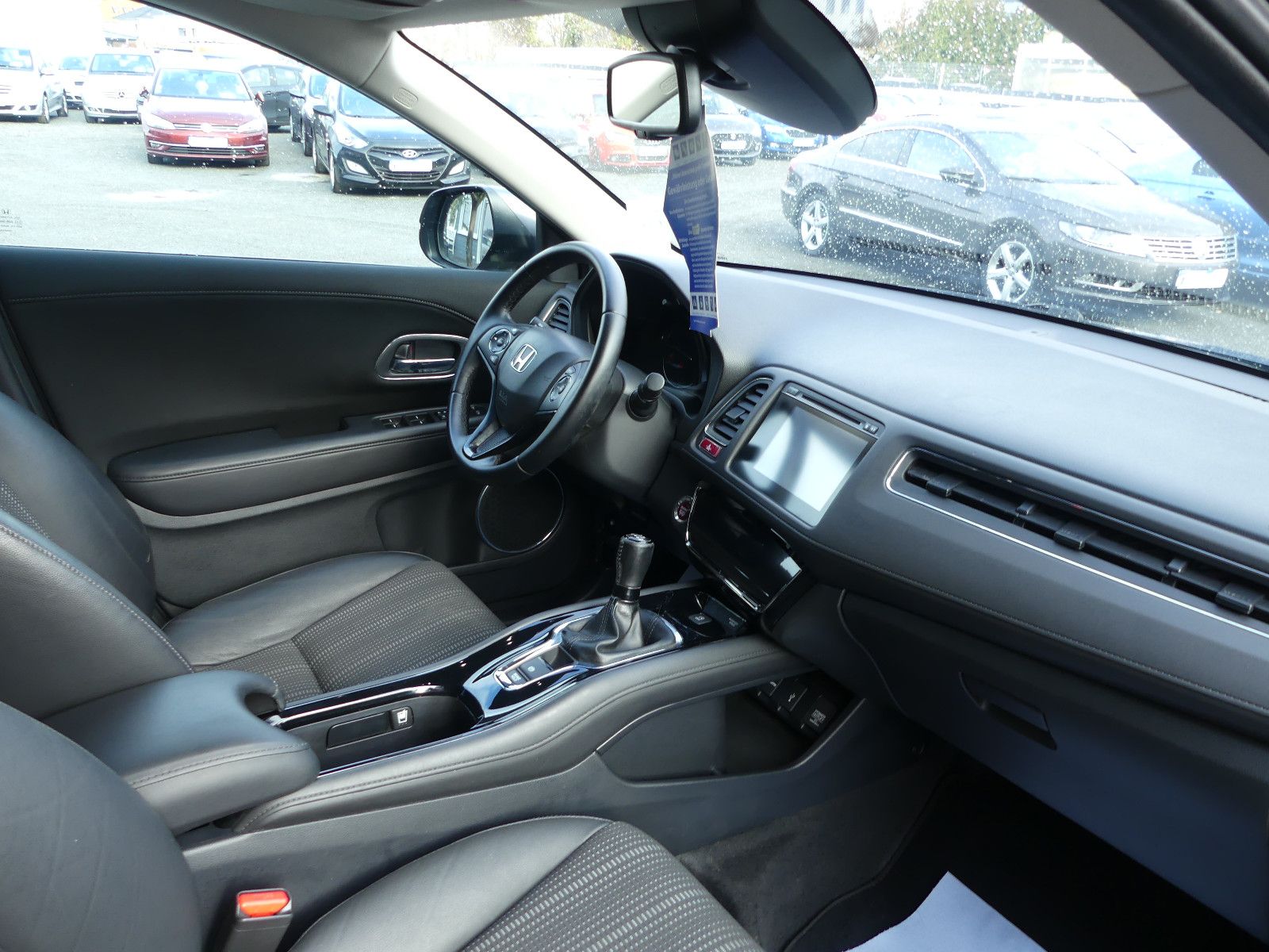 Fahrzeugabbildung Honda HR-V Executive, *TÜV NEU*