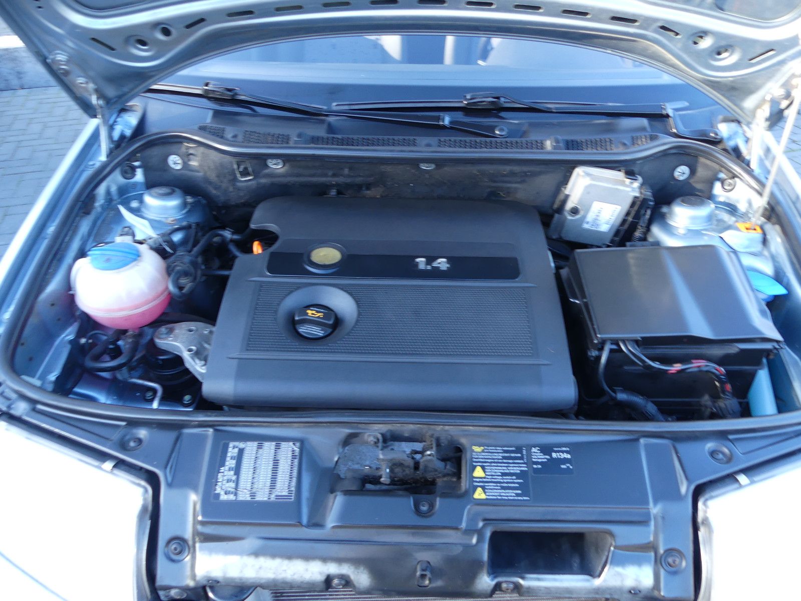 Fahrzeugabbildung SKODA Fabia Combi 1.4 16V 55 kW Ambiente