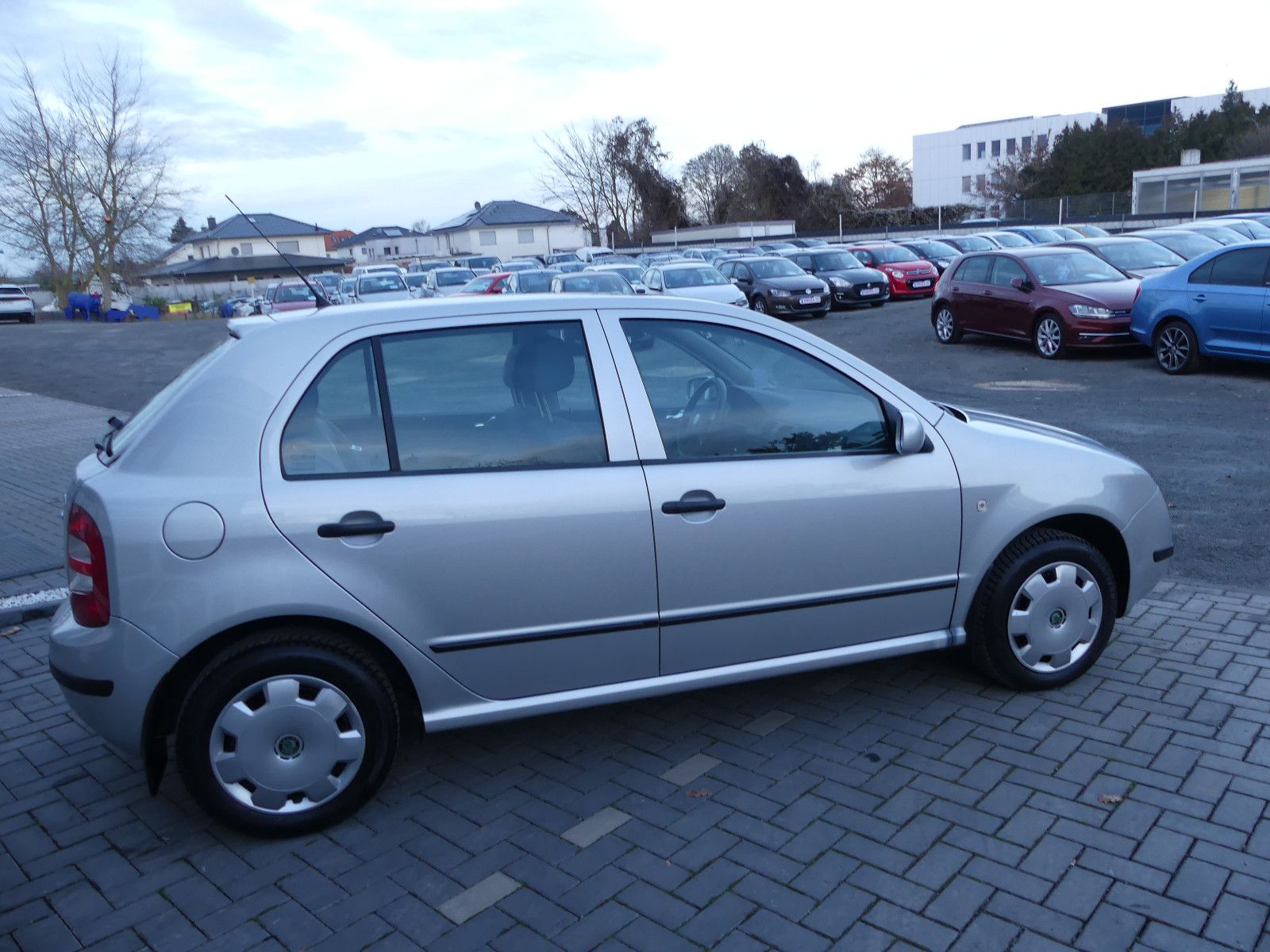 Fahrzeugabbildung SKODA Fabia 1.4 16V Classic