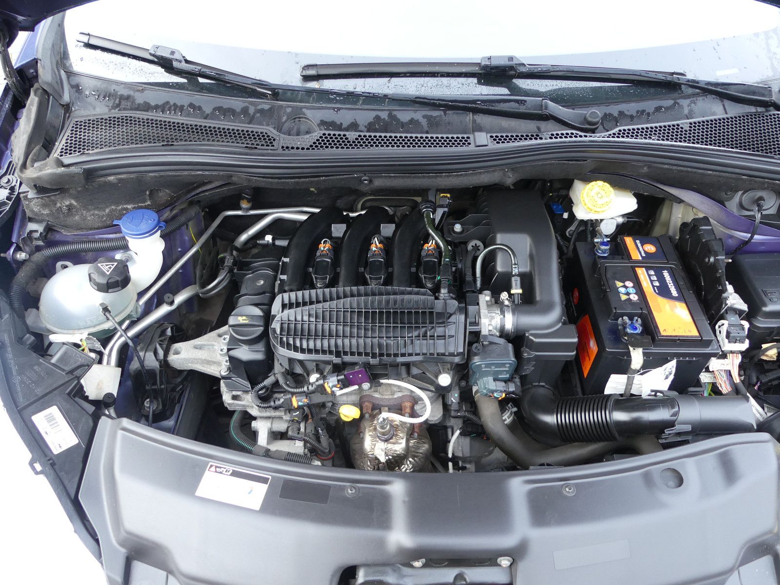 Fahrzeugabbildung Peugeot 208 Access, *KLIMA*, TÜV NEU