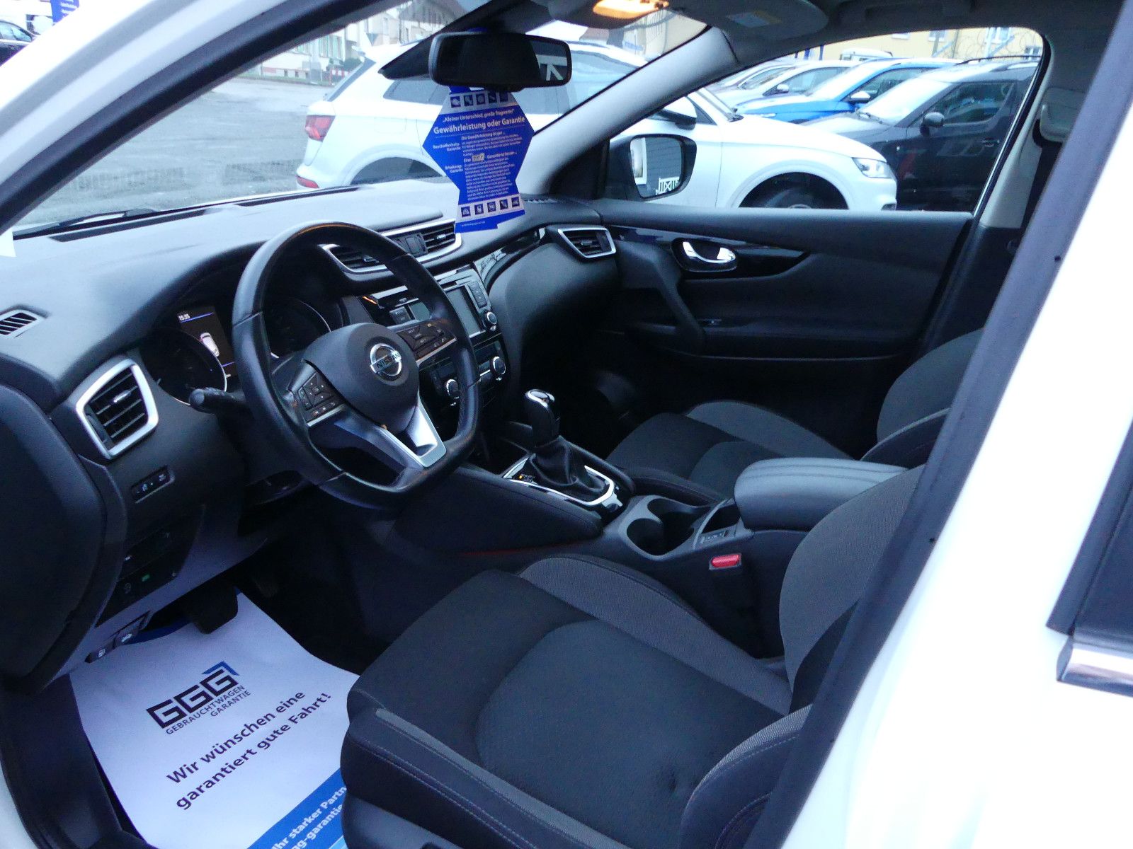 Fahrzeugabbildung Nissan Qashqai Zama, Automatik, 1,3