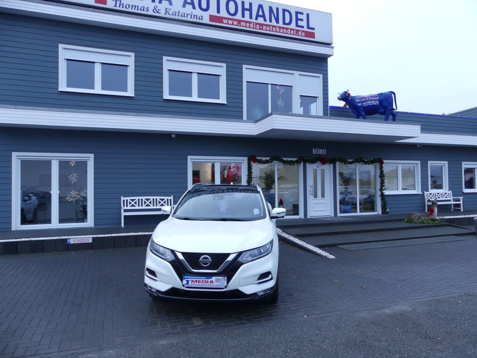 Fahrzeugabbildung Nissan Qashqai Zama, Automatik, 1,3