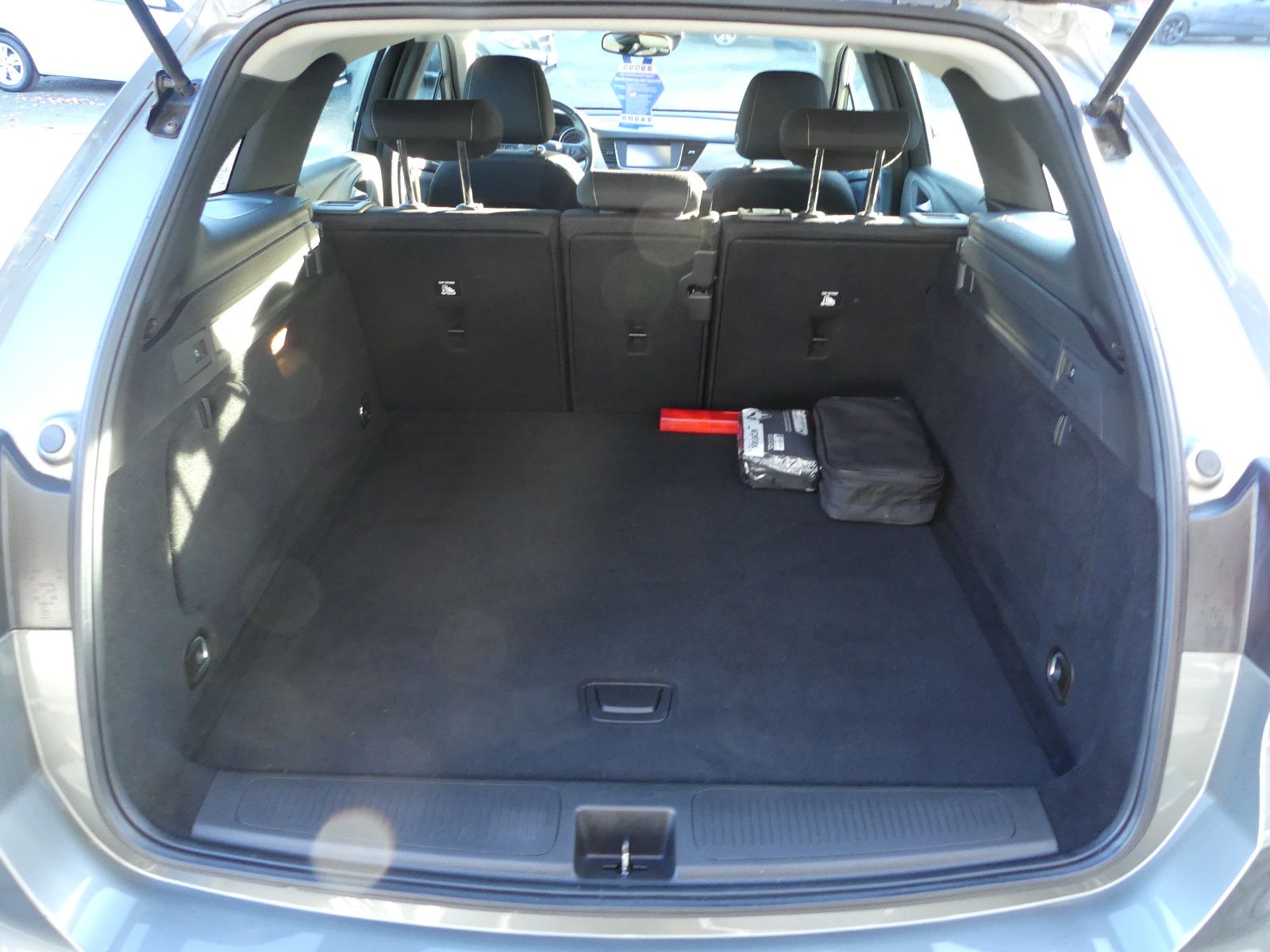 Fahrzeugabbildung Opel Astra K Sports Tourer Elegance Start/Stop