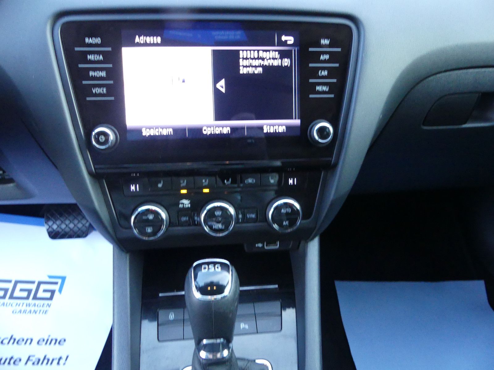 Fahrzeugabbildung SKODA Octavia Combi Style, Automatik