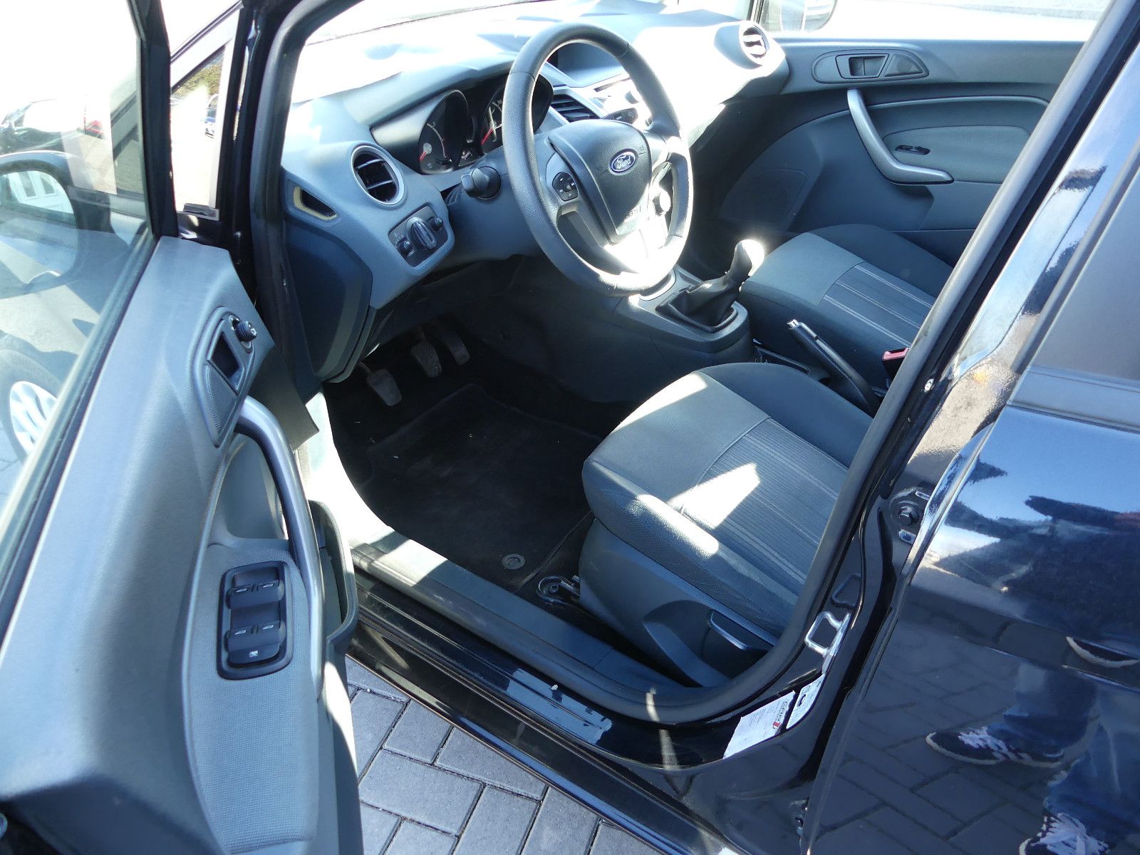 Fahrzeugabbildung Ford Fiesta Trend