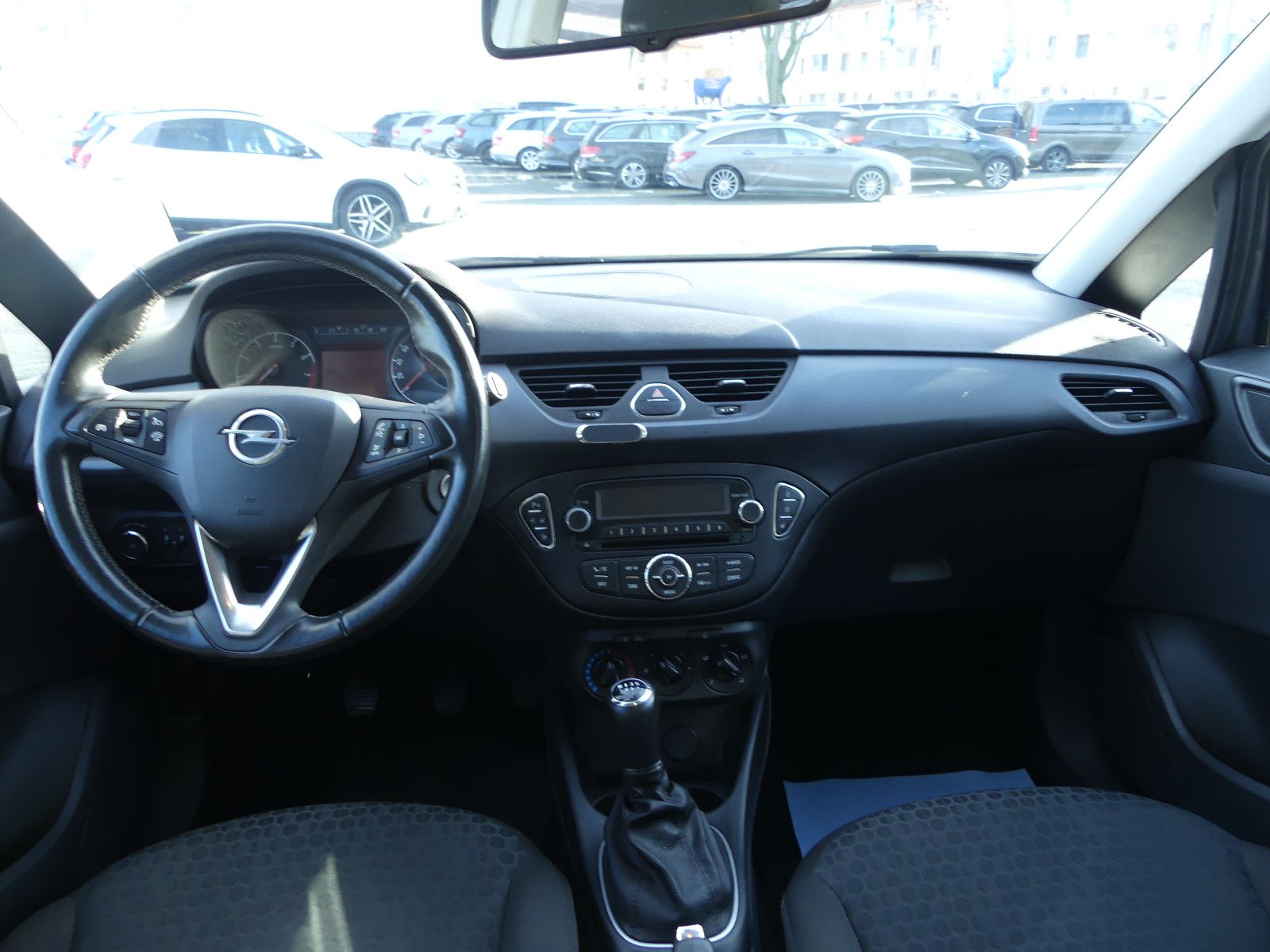Fahrzeugabbildung Opel Corsa E Edition, 51000 km