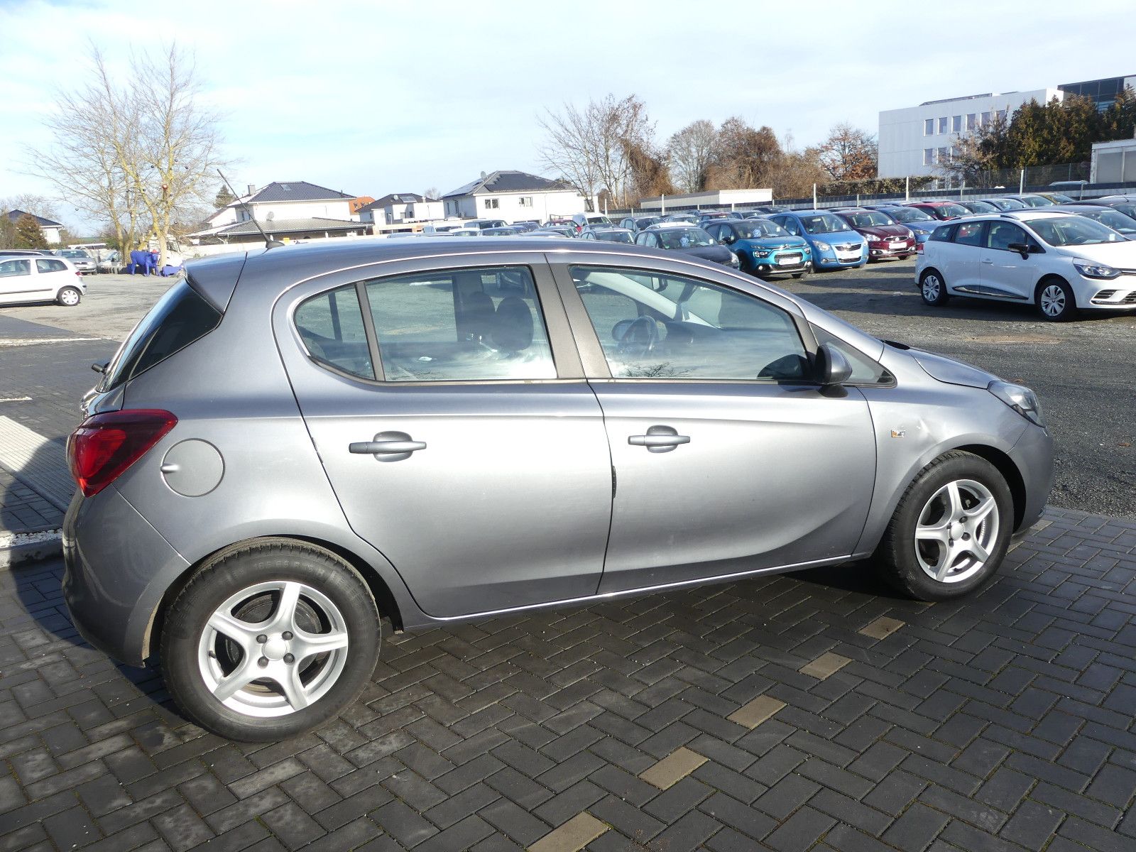 Fahrzeugabbildung Opel Corsa E Edition, 51000 km