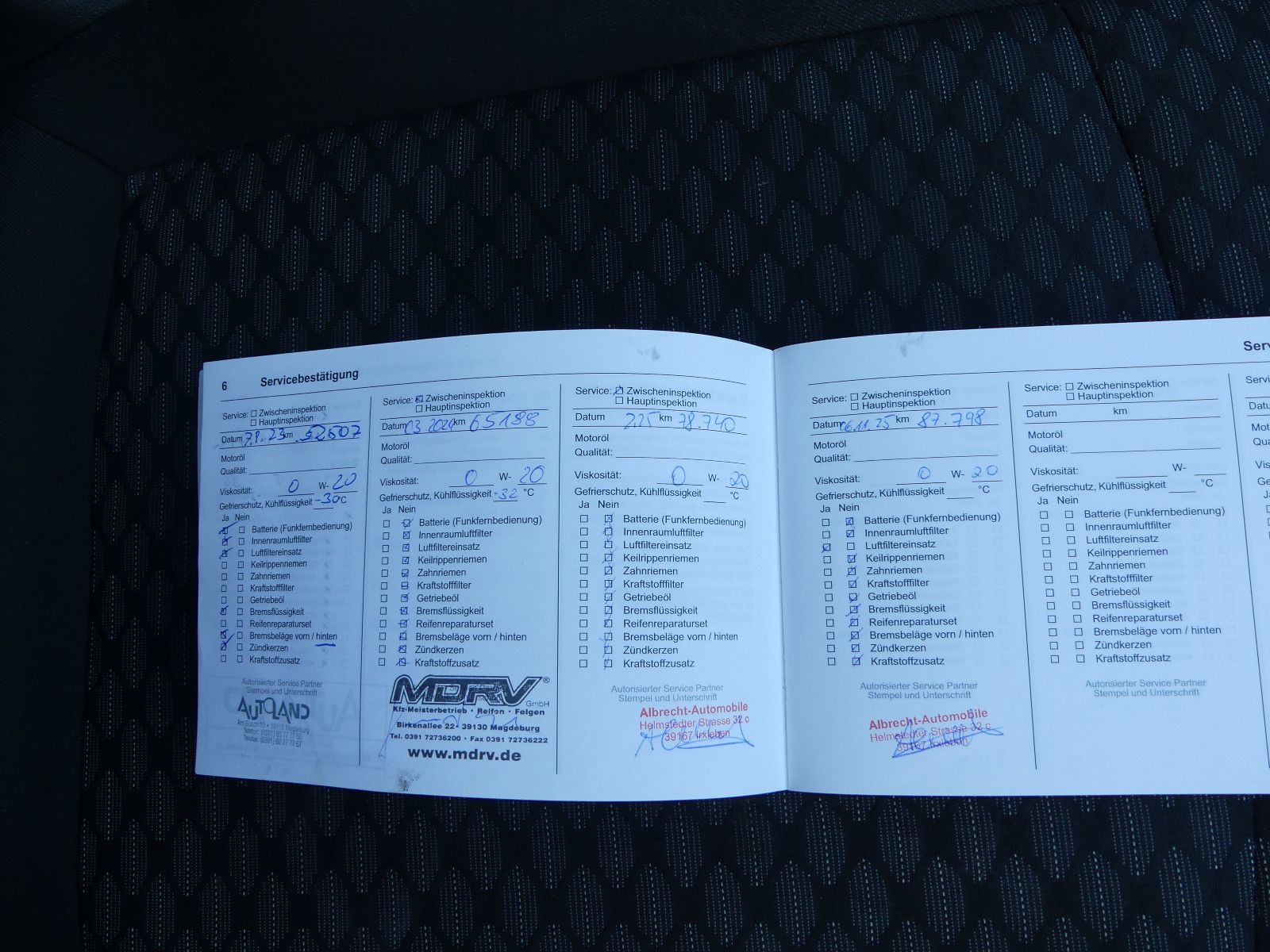 Fahrzeugabbildung Opel Astra K Lim. 5-trg. Edition Start/Stop, Automati