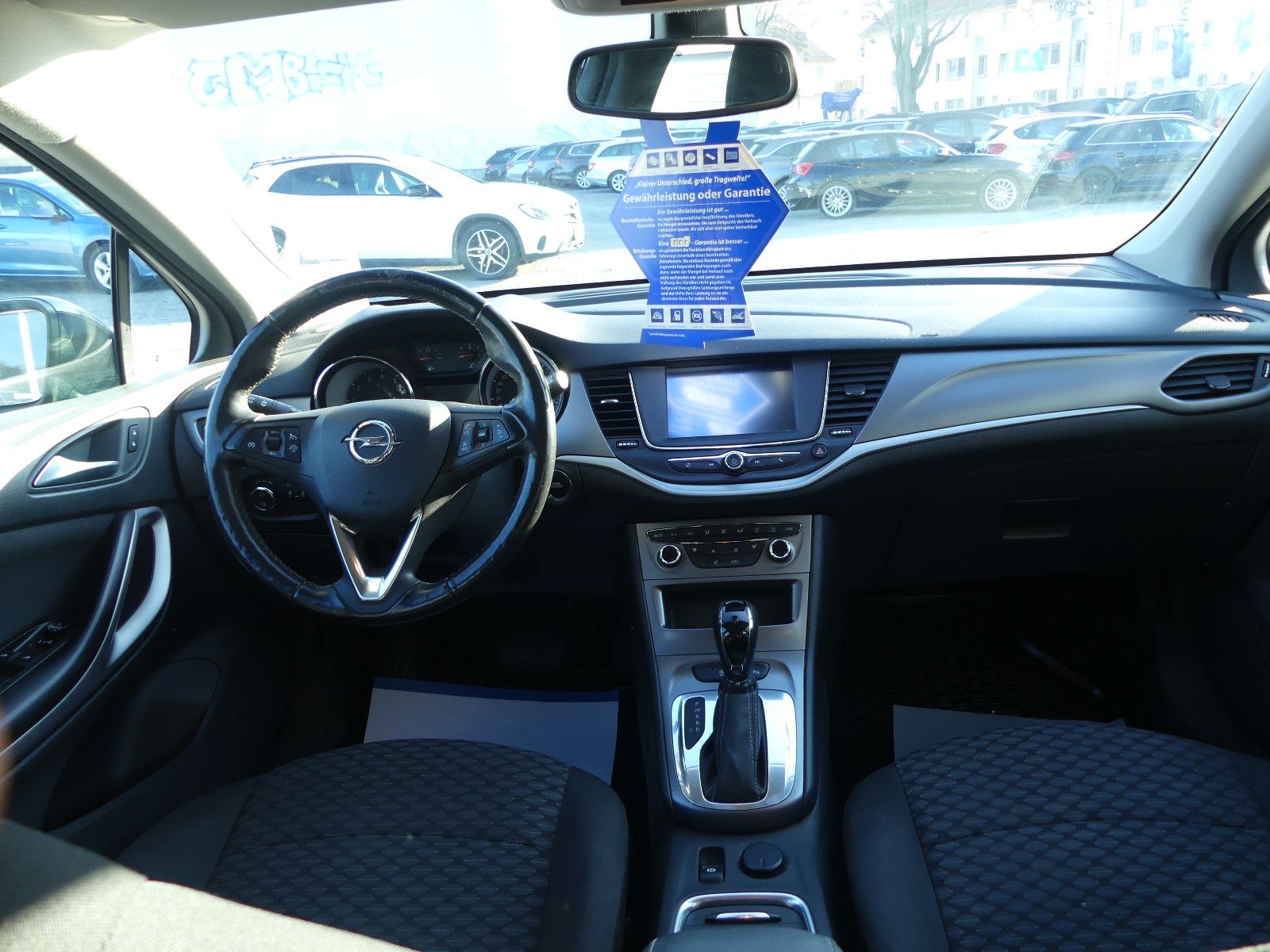 Fahrzeugabbildung Opel Astra K Lim. 5-trg. Edition Start/Stop, Automati