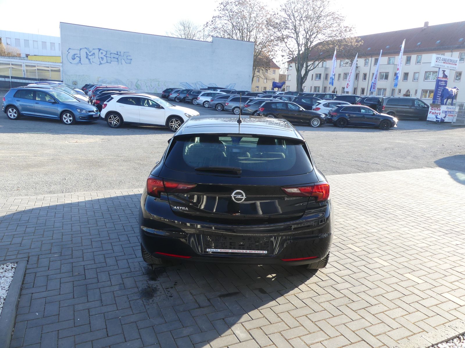 Fahrzeugabbildung Opel Astra K Lim. 5-trg. Edition Start/Stop, Automati