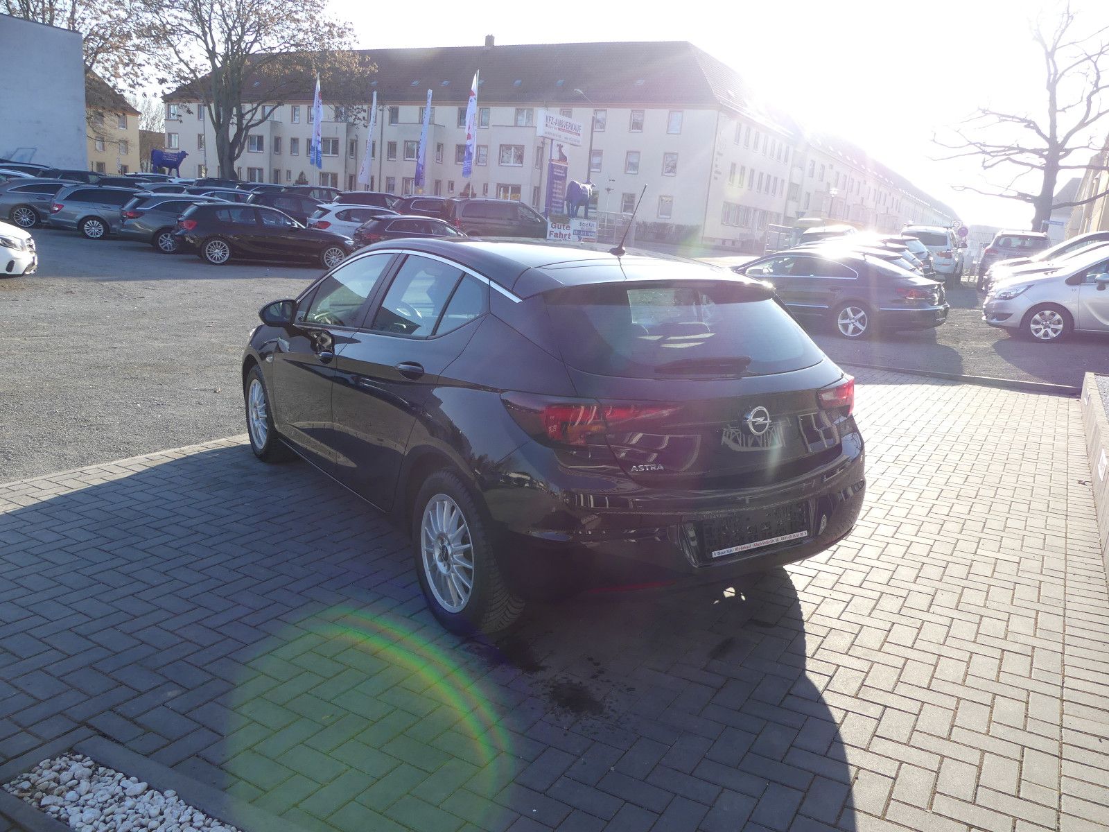 Fahrzeugabbildung Opel Astra K Lim. 5-trg. Edition Start/Stop, Automati