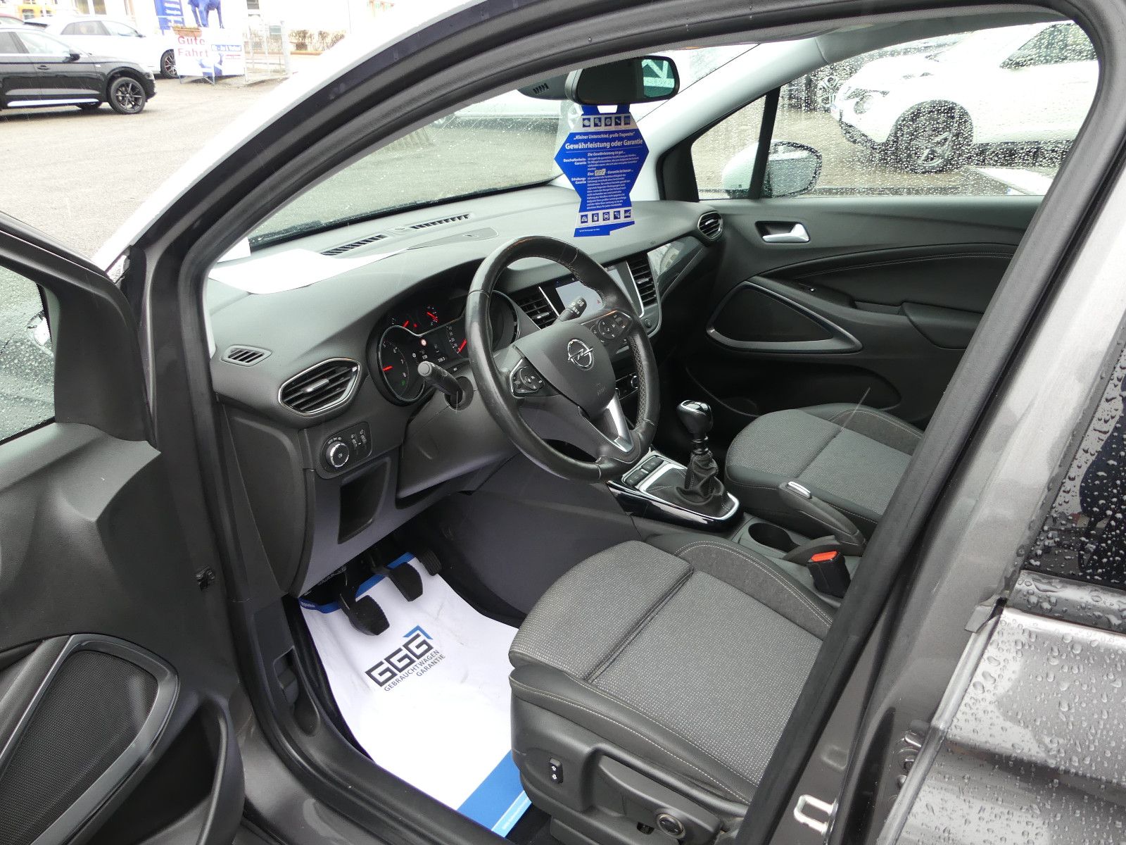 Fahrzeugabbildung Opel Crossland (X), 26000 km