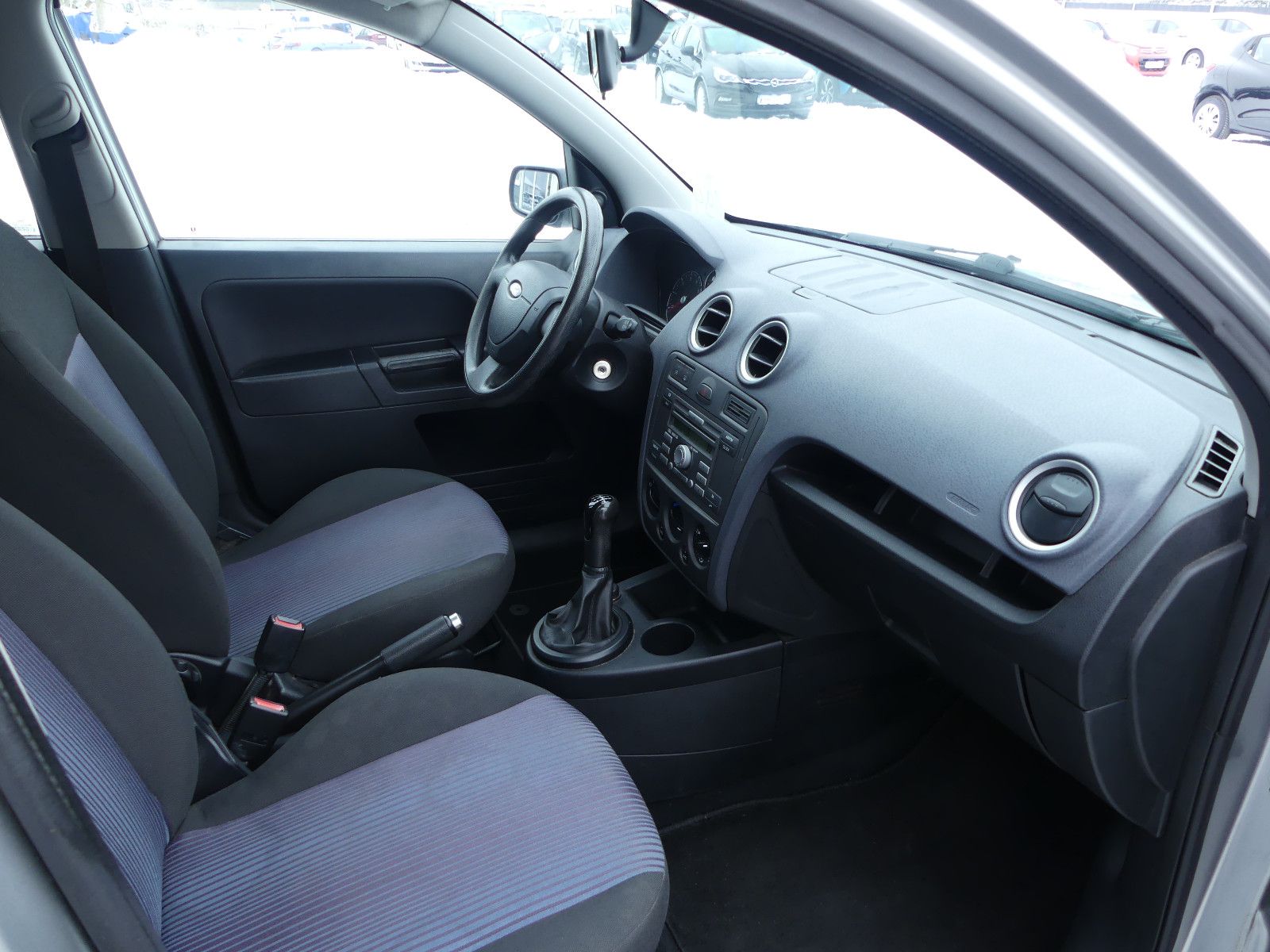 Fahrzeugabbildung Ford Fusion Fun