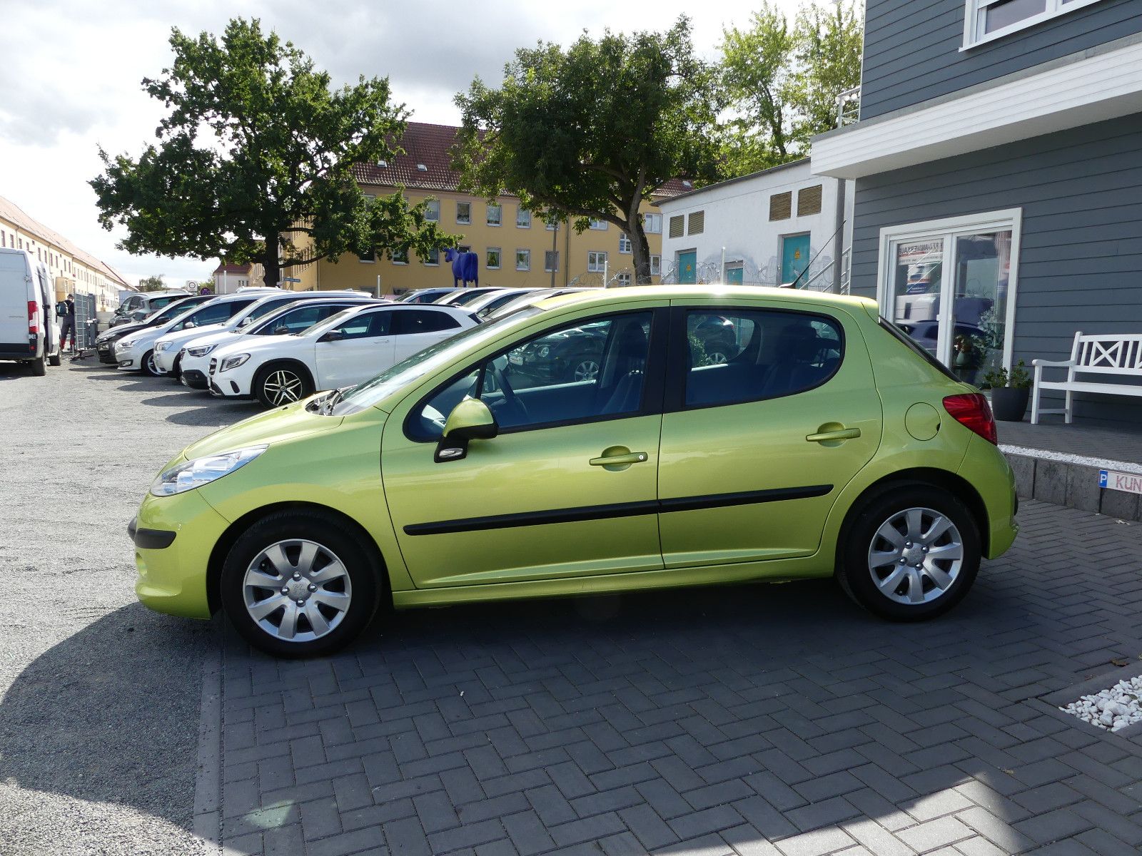 Fahrzeugabbildung Peugeot 207 Filou"40TKM"
