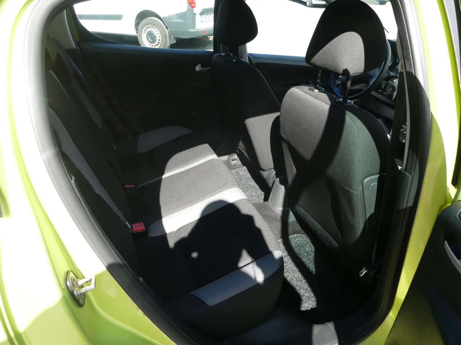 Fahrzeugabbildung Peugeot 207 Filou"40TKM"