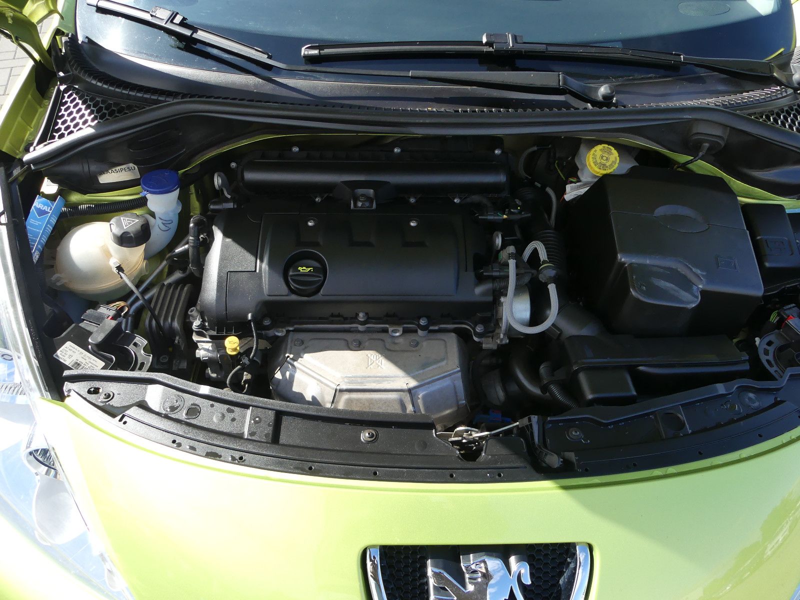 Fahrzeugabbildung Peugeot 207 Filou"40TKM"