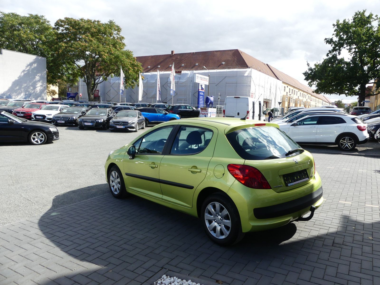 Fahrzeugabbildung Peugeot 207 Filou"40TKM"