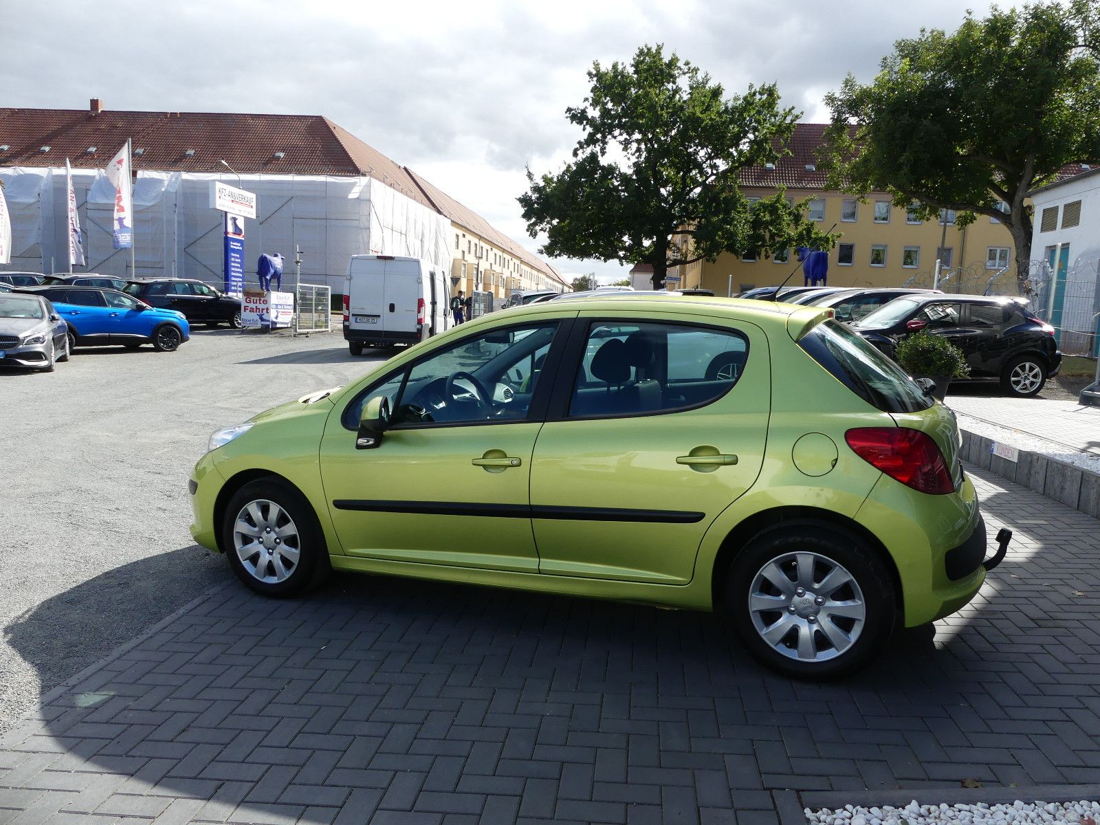 Fahrzeugabbildung Peugeot 207 Filou"40TKM"