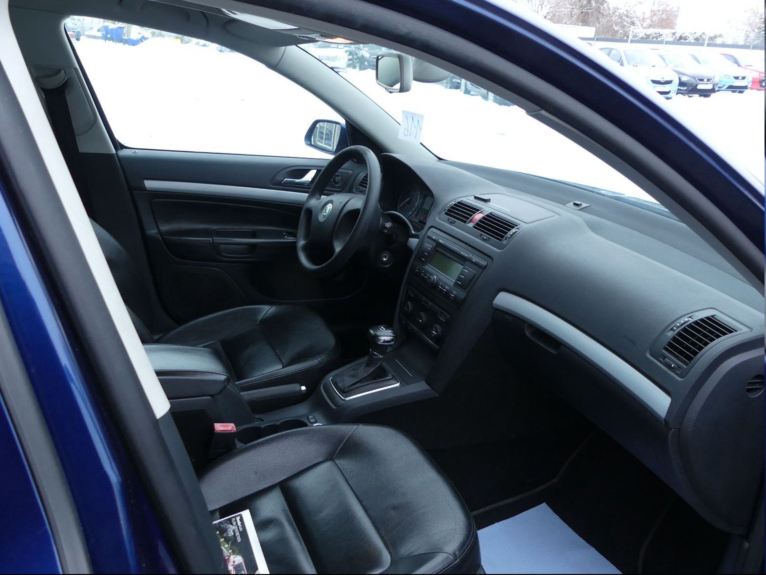 Fahrzeugabbildung SKODA Octavia Combi Ambiente, Automatik