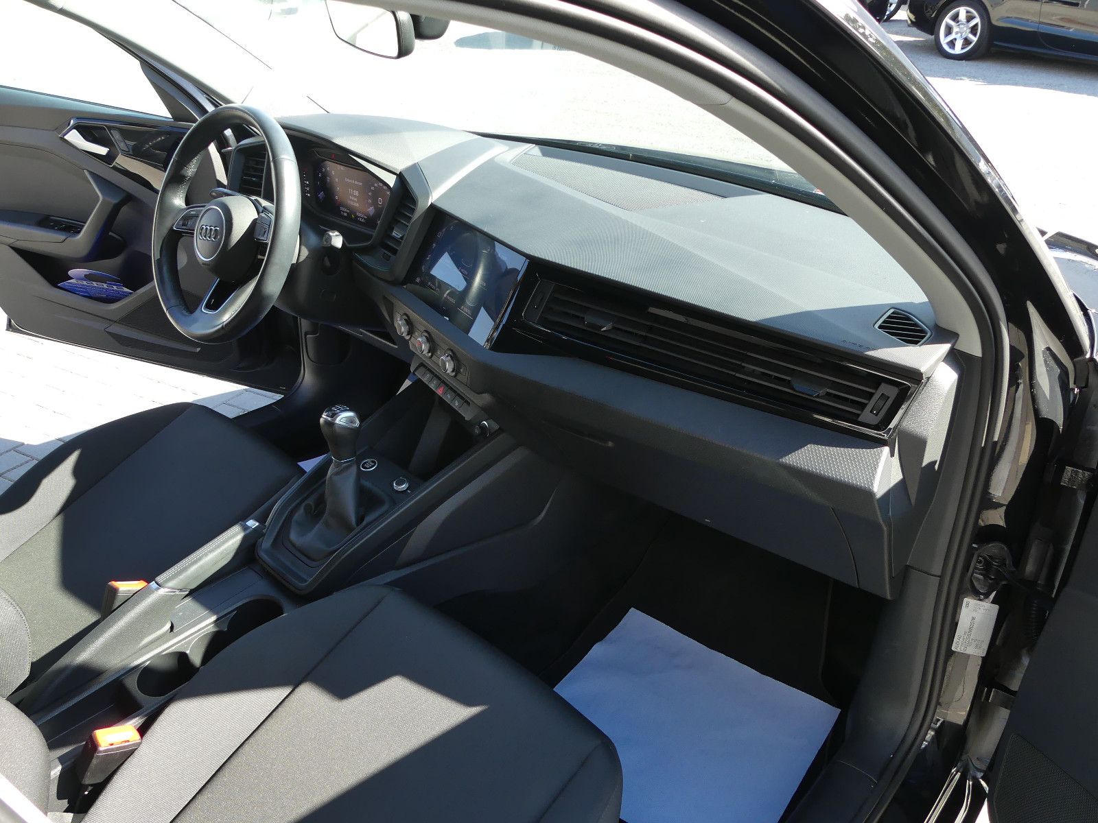 Fahrzeugabbildung Audi A1 Sportback 30 TFSI advanced
