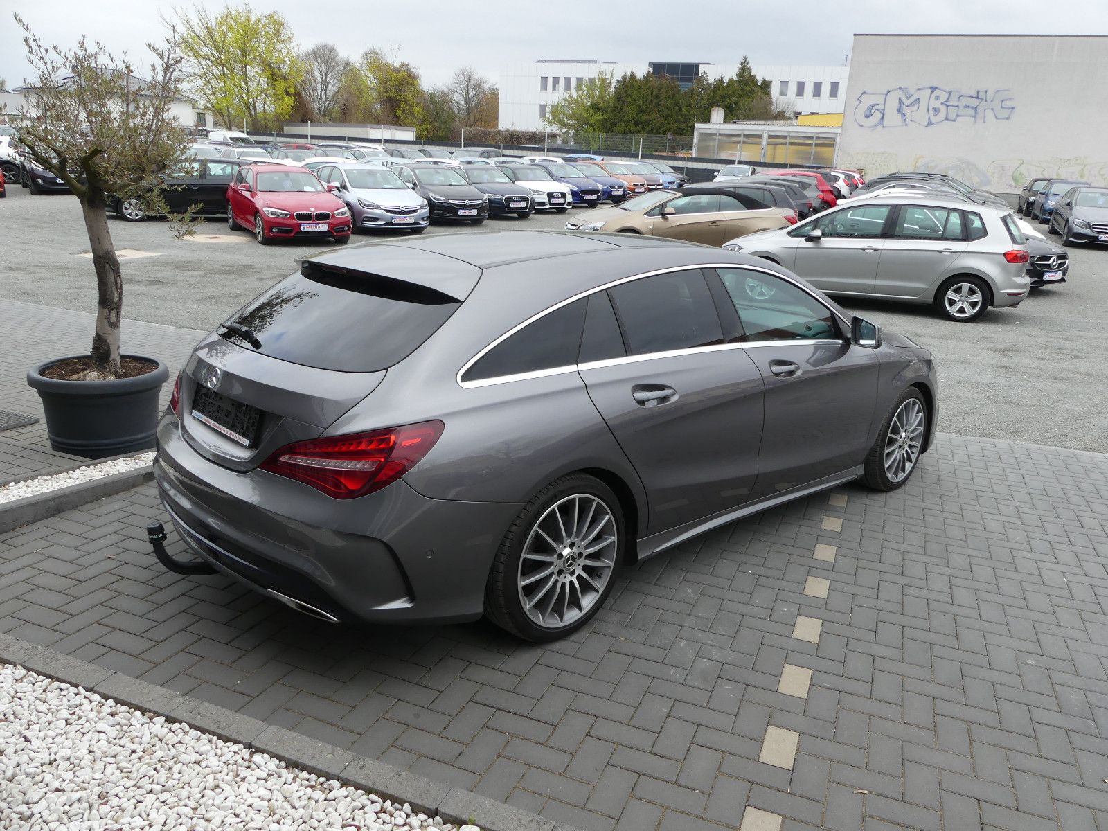 Fahrzeugabbildung Mercedes-Benz CLA Shooting Brake CLA 200 *Serviceheft**58tkm*