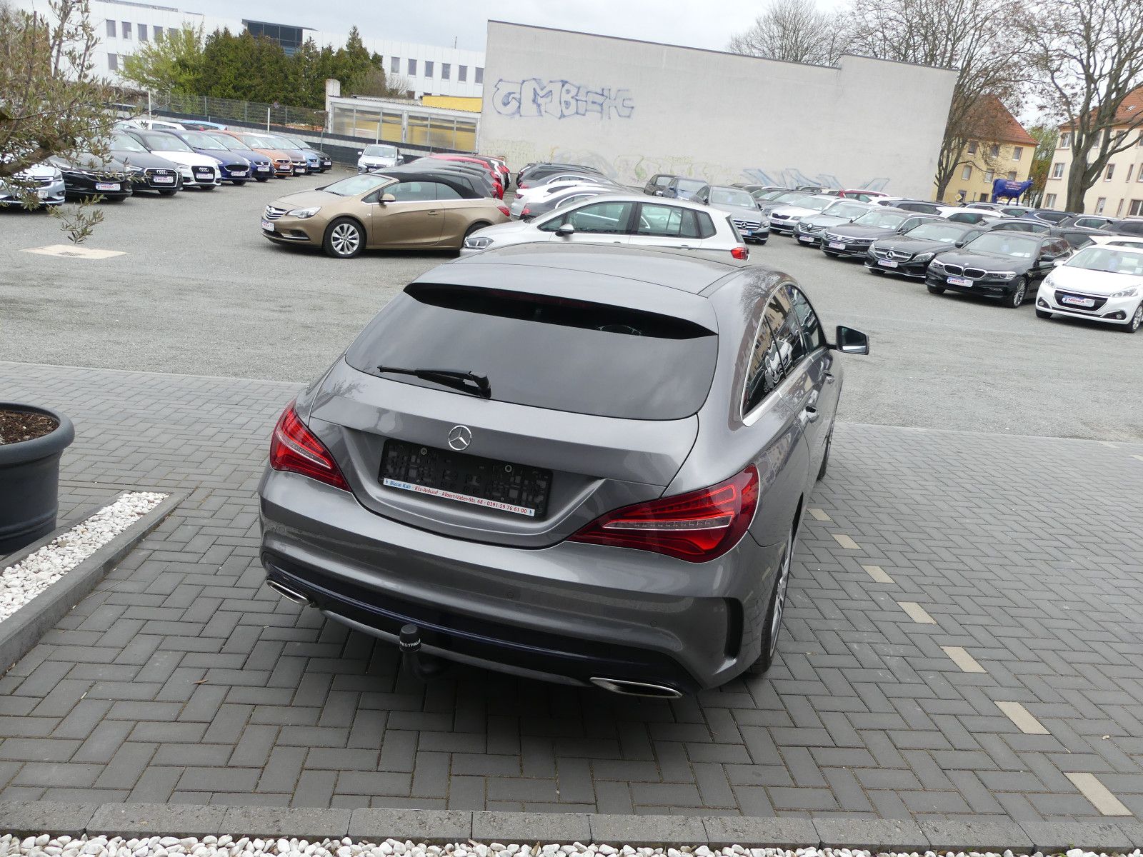 Fahrzeugabbildung Mercedes-Benz CLA Shooting Brake CLA 200 *Serviceheft**58tkm*