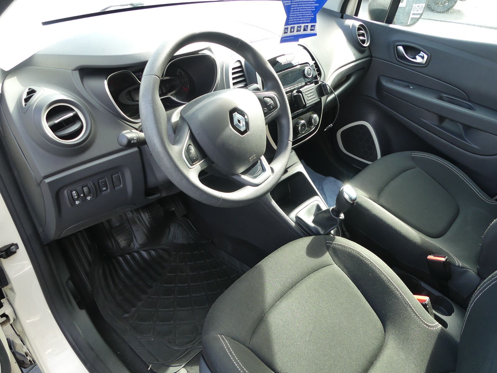 Fahrzeugabbildung Renault Captur Life *Nur 33tkm**Sehr gepflegt*