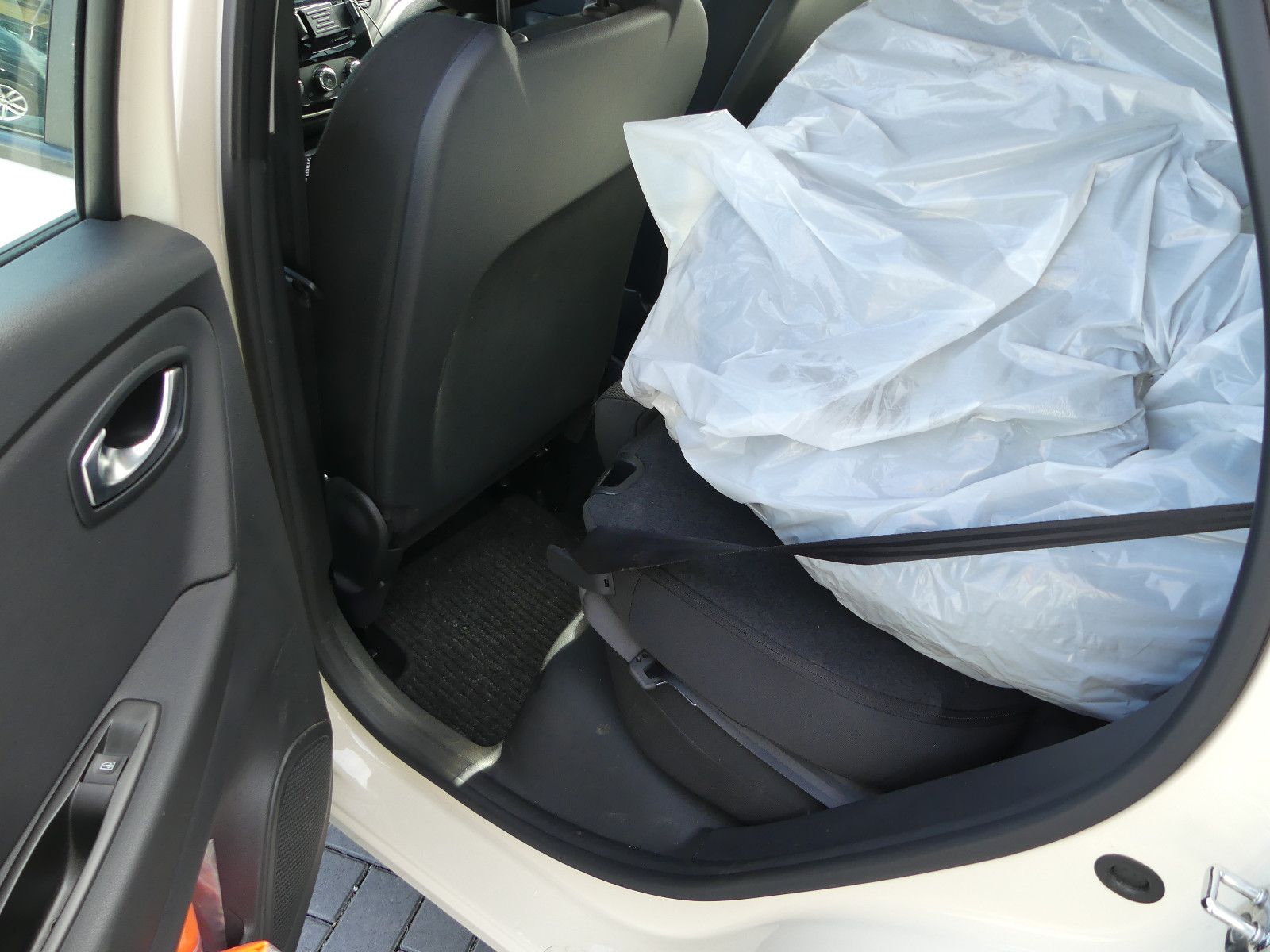 Fahrzeugabbildung Renault Captur Life *Nur 33tkm**Sehr gepflegt*