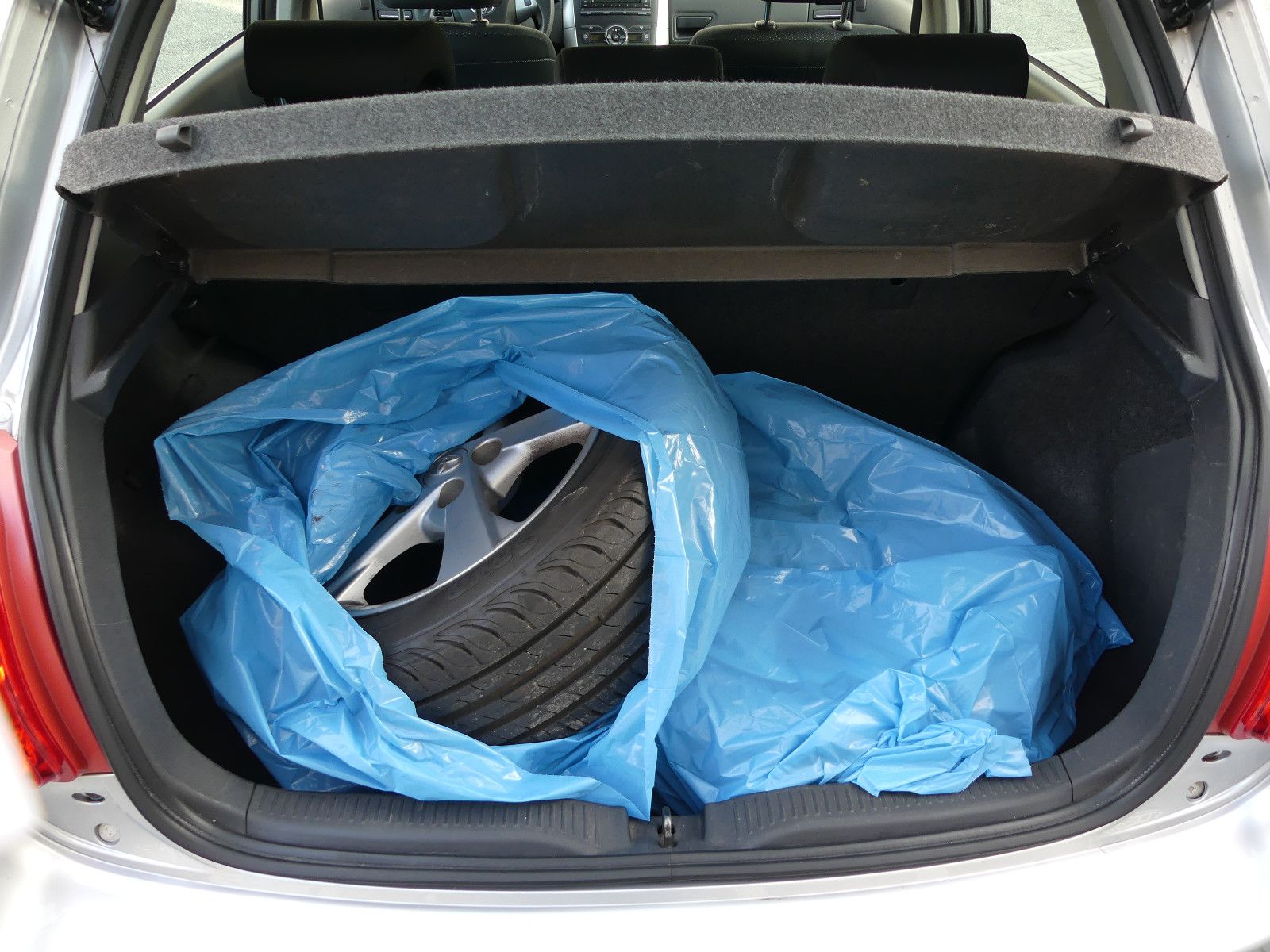 Fahrzeugabbildung Toyota Auris Edition*1.Hand**74tkm*Scheckheftgepf*