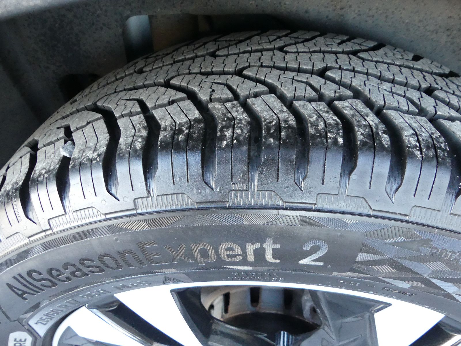 Fahrzeugabbildung Peugeot 2008 Allure Pack*Scheckheftgepf.*53tkm*