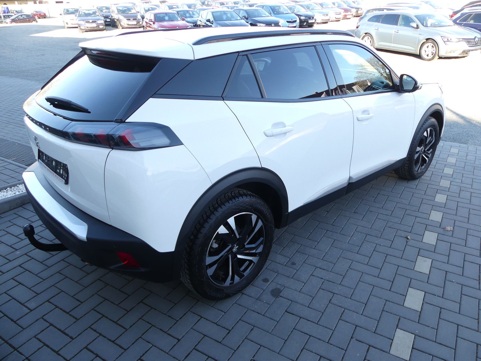 Fahrzeugabbildung Peugeot 2008 Allure Pack*Scheckheftgepf.*53tkm*