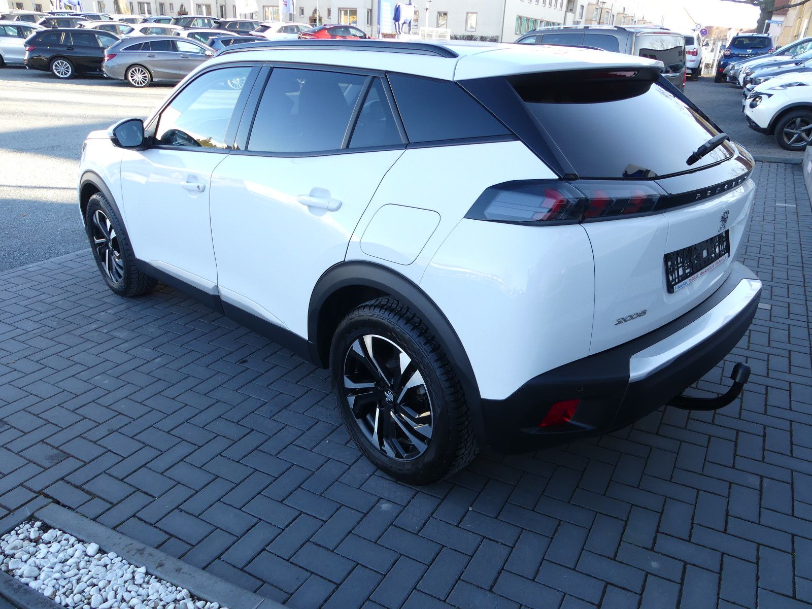 Fahrzeugabbildung Peugeot 2008 Allure Pack*Scheckheftgepf.*53tkm*