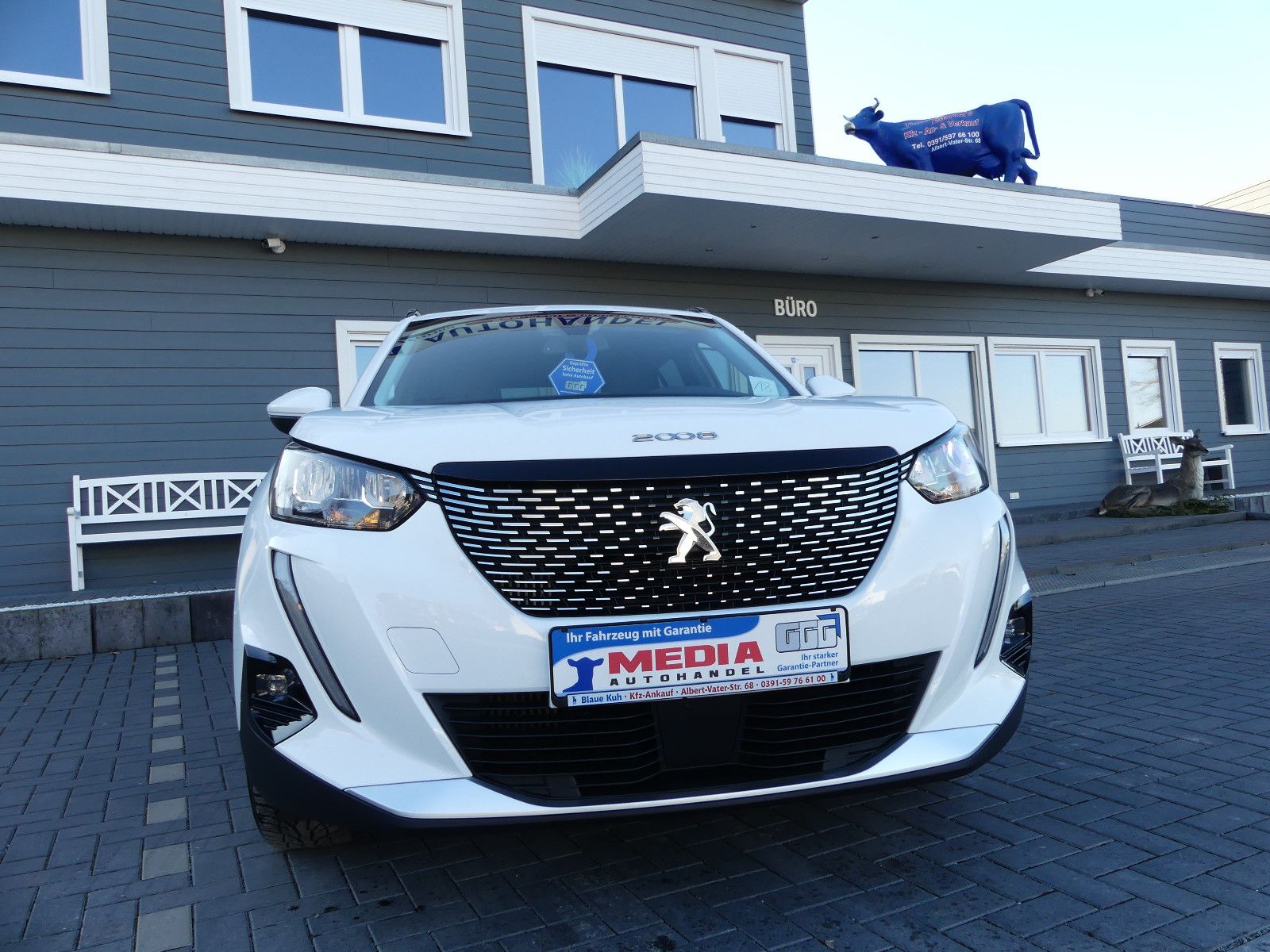 Fahrzeugabbildung Peugeot 2008 Allure Pack*Scheckheftgepf.*53tkm*