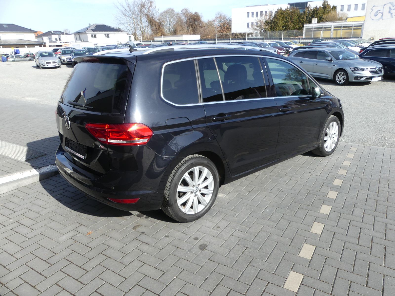 Fahrzeugabbildung Volkswagen Touran Highline BMT/Start-Stopp*1.Hand*Automatik