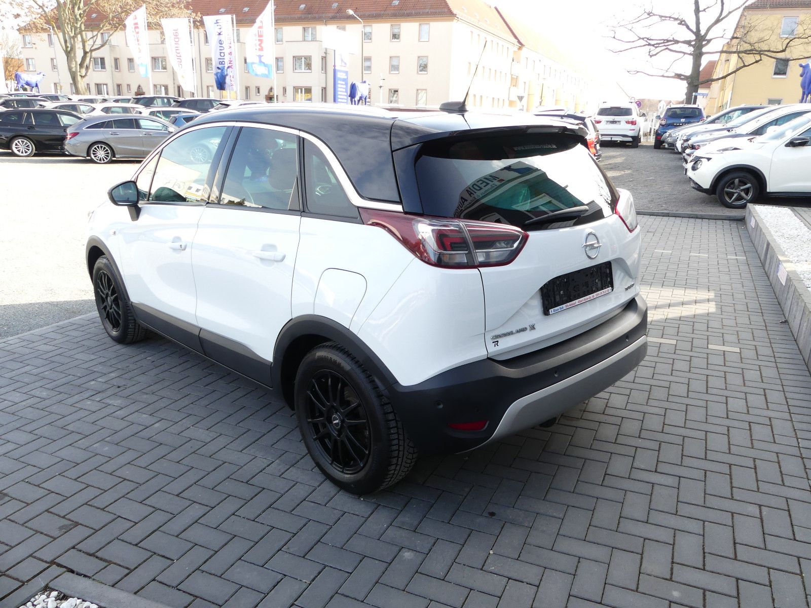 Fahrzeugabbildung Opel Crossland (X)