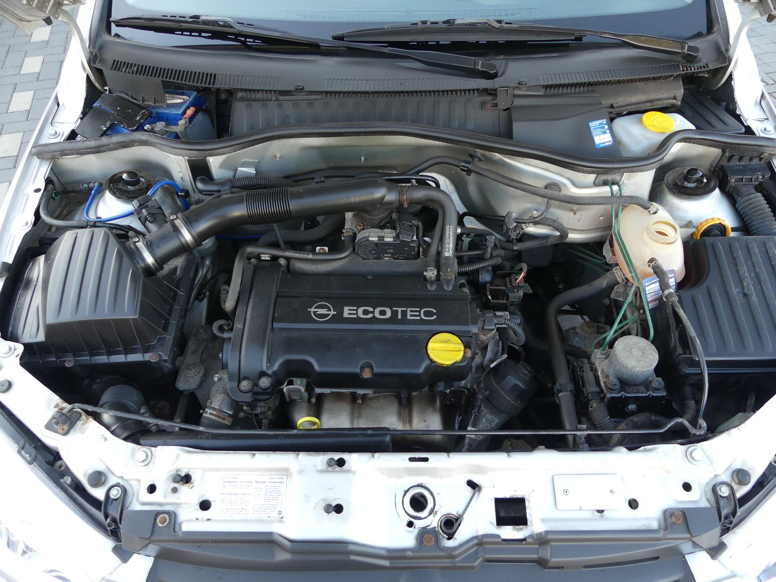 Fahrzeugabbildung Opel Corsa C Edition*2.Hand*