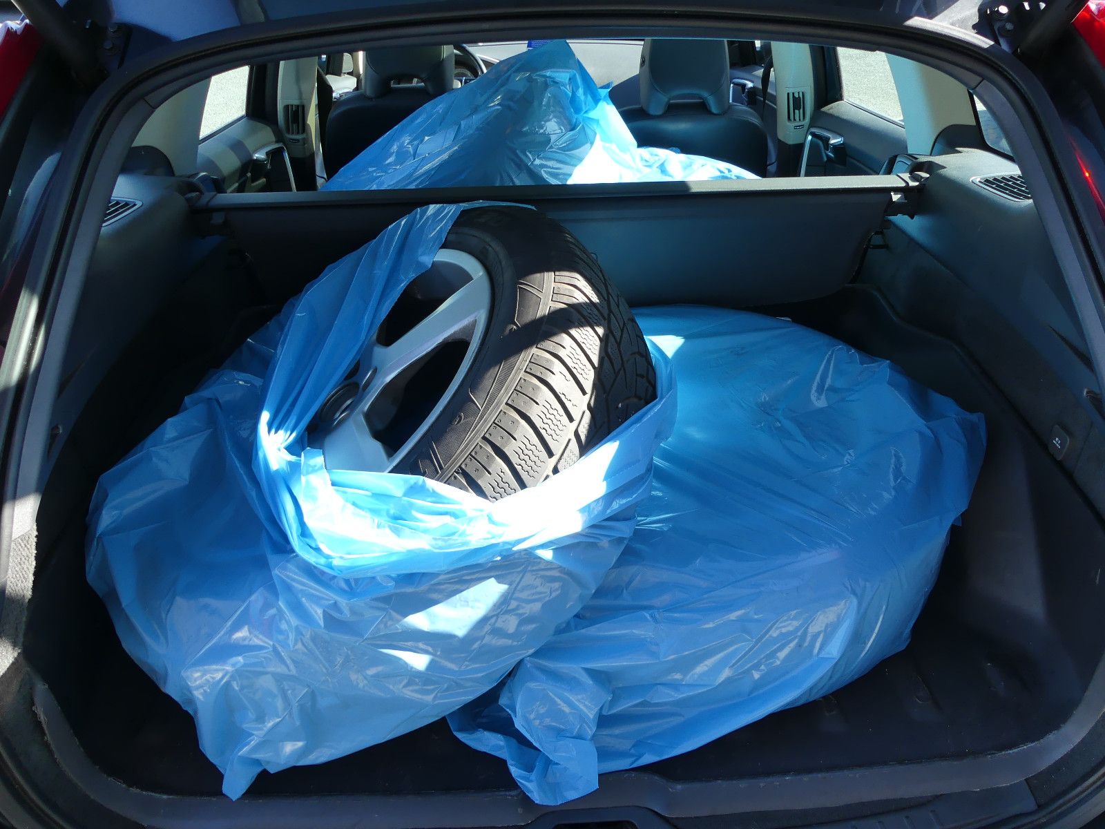 Fahrzeugabbildung Volvo XC 60 XC60 Summum AWD*2.Hand*88tkm*