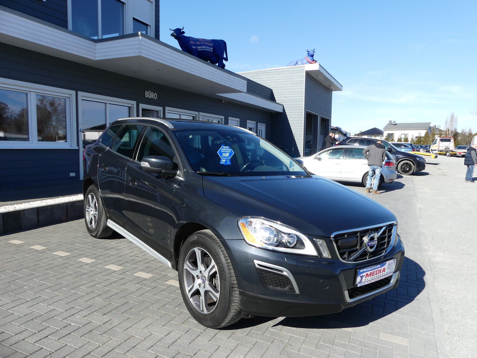 Fahrzeugabbildung Volvo XC 60 XC60 Summum AWD*2.Hand*88tkm*