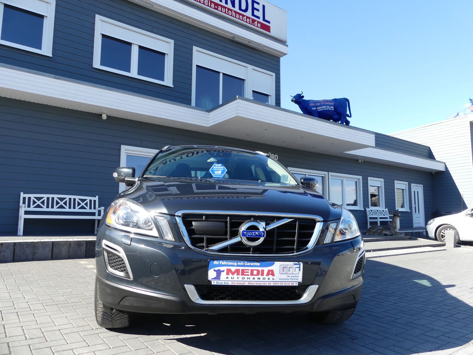 Fahrzeugabbildung Volvo XC 60 XC60 Summum AWD*2.Hand*88tkm*